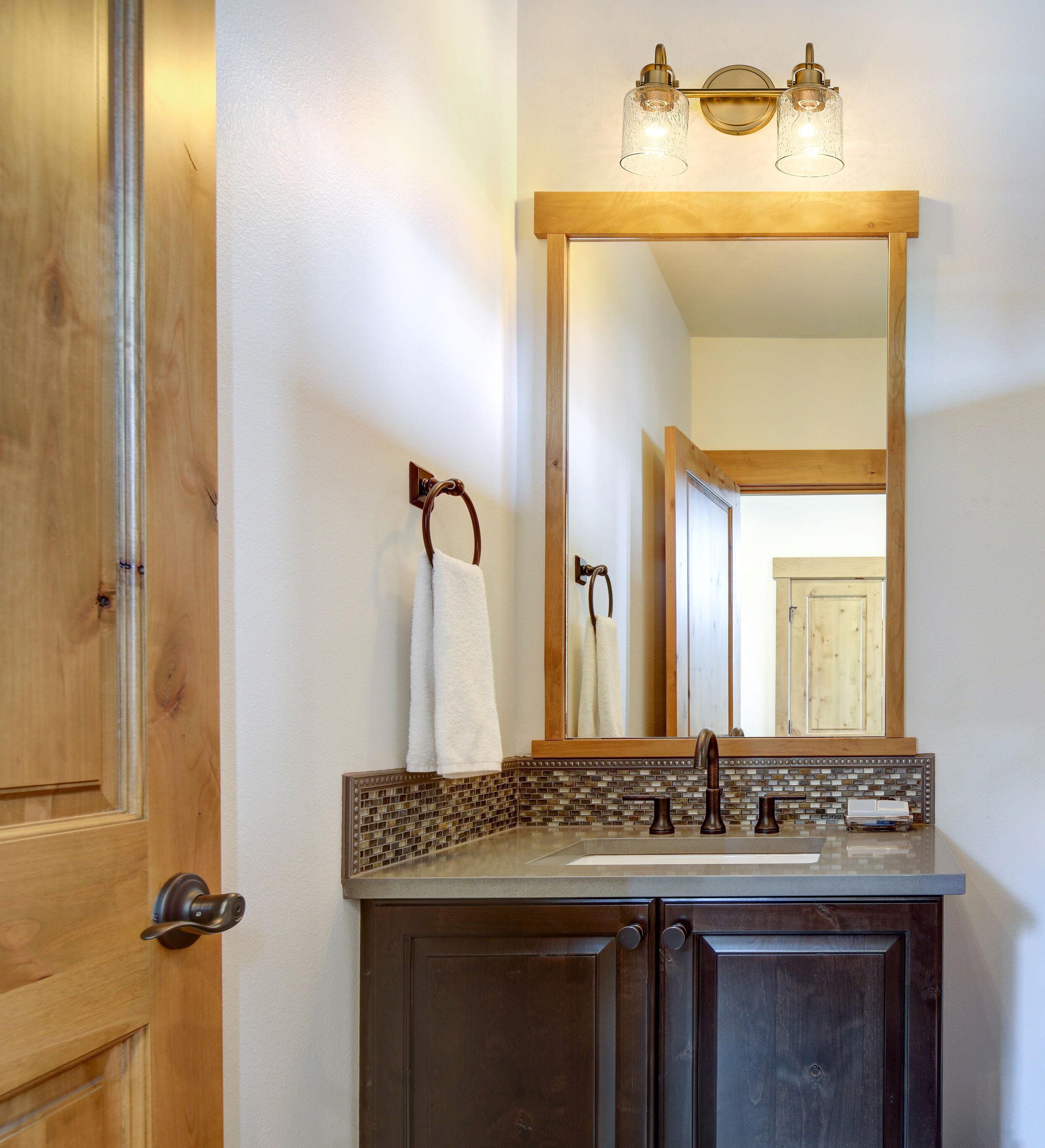 Z-Lite Kinsley 2 - Light Vanity in  Heirloom Gold