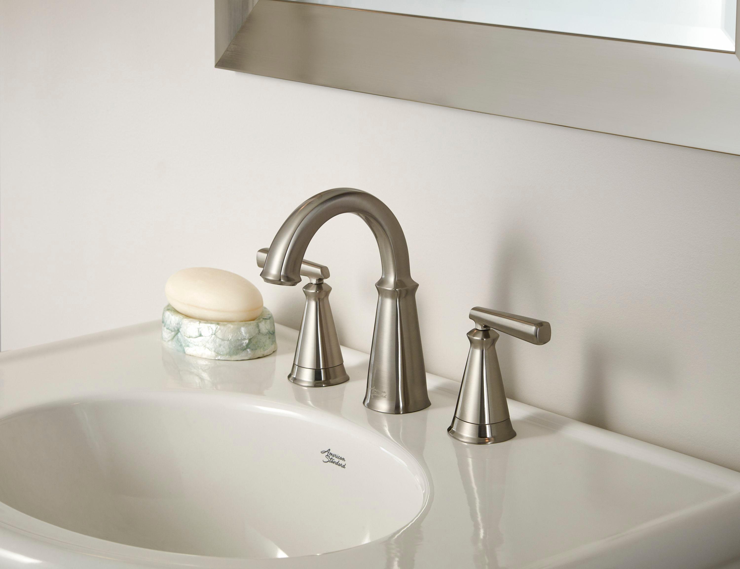 Edgemere Widespread 2-handle Bathroom Faucet with Drain Assembly