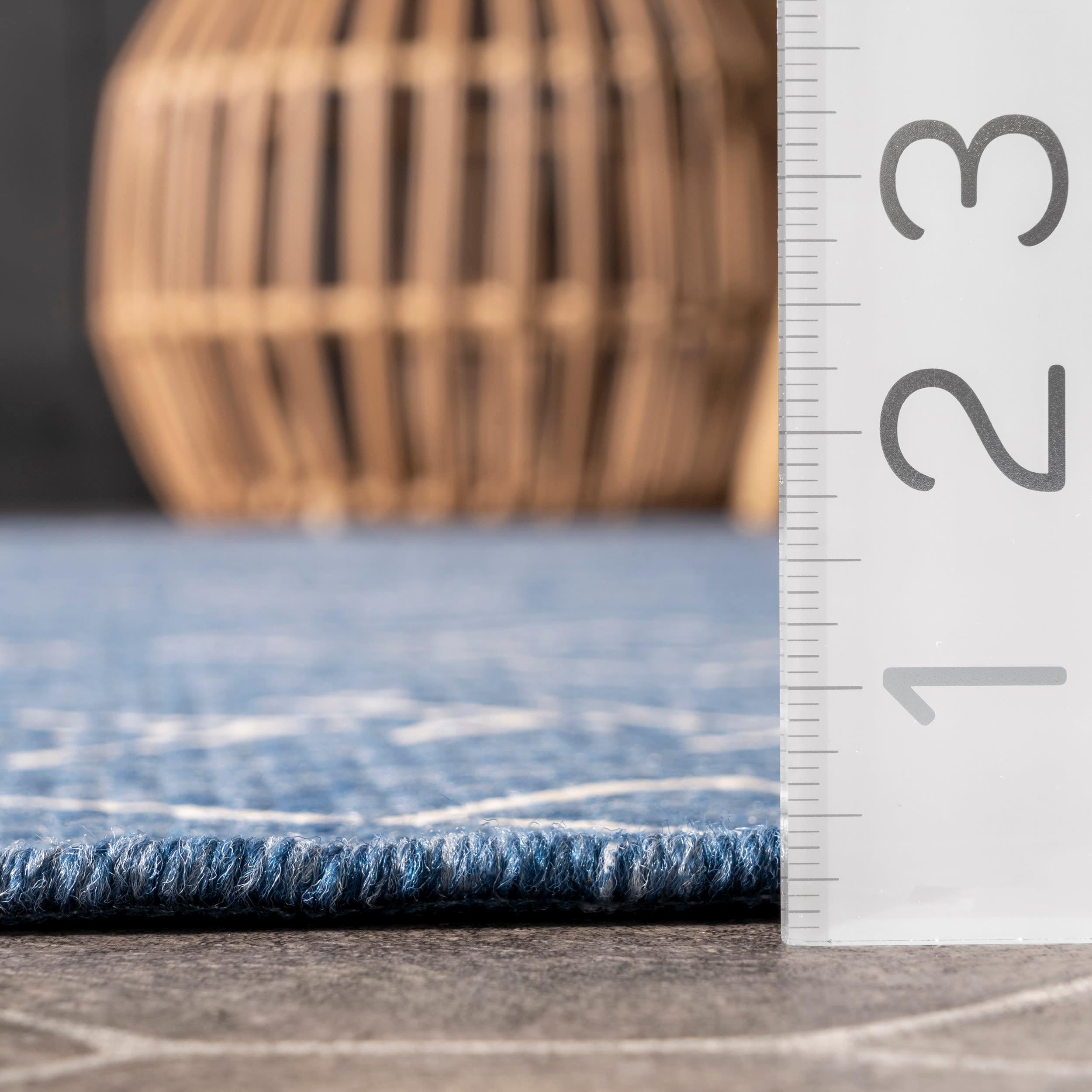 Nuloom Serna Diamond 6x9 Indoor/Outdoor Area Rug for Living Room Patio Deck Front Porch Kitchen, Blue/Ivory