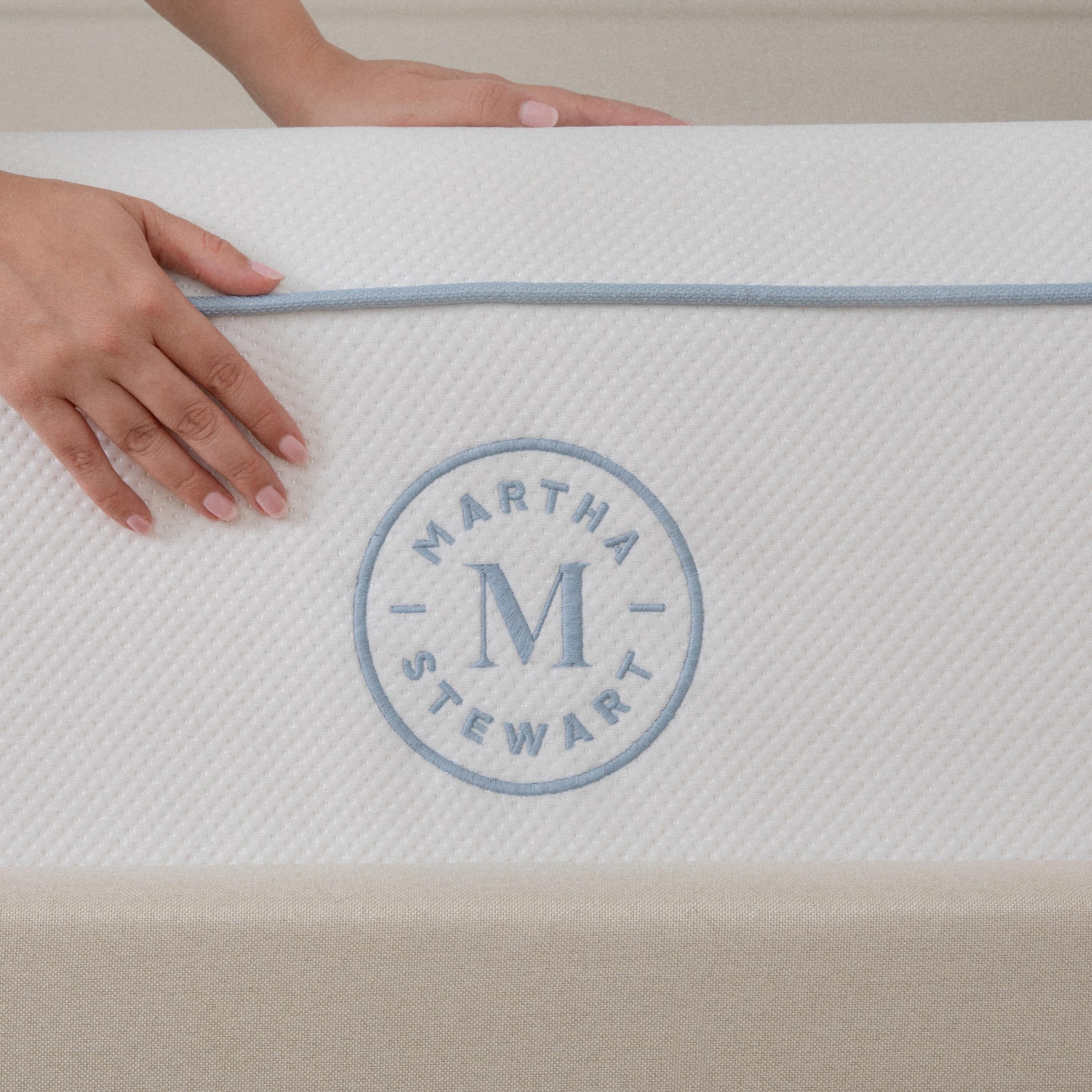 Martha Stewart Martha Stewart SleepComplete 12" Medium-Firm Hybrid Mattress