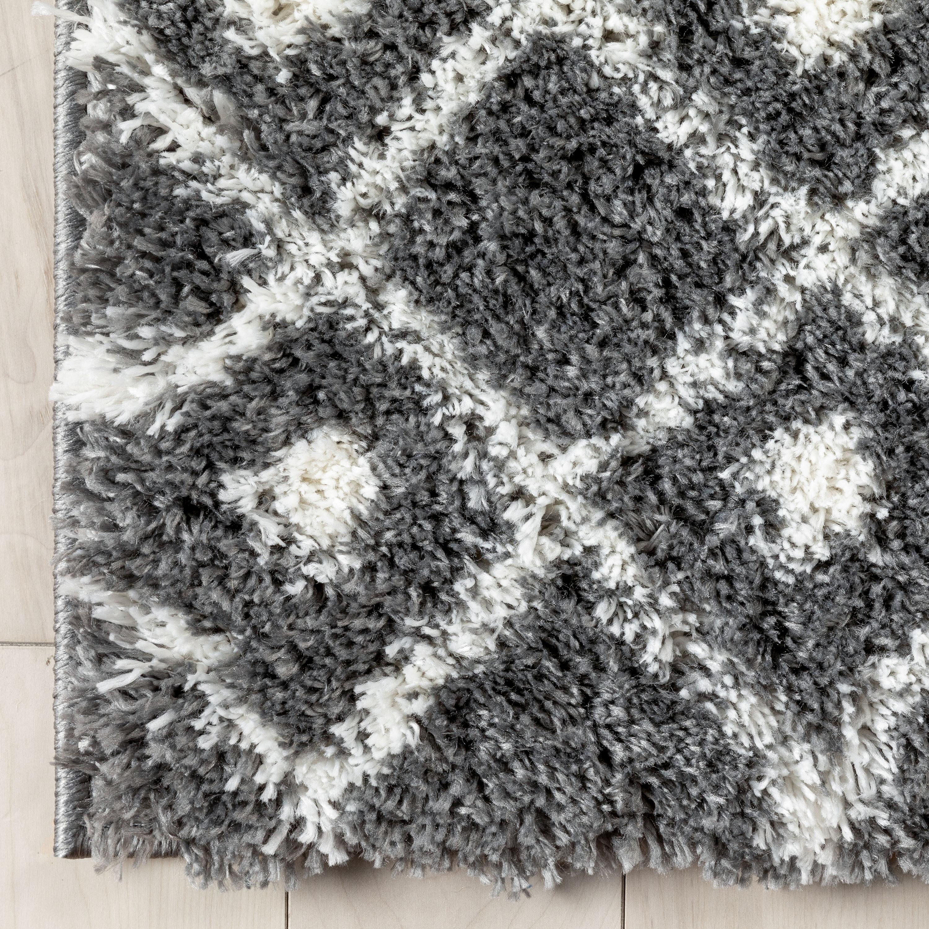 Well Woven Celeste Moroccan Area Rug, 3.92' x 5.25', Irresistibly Thick Shag Pile, Easy To Clean