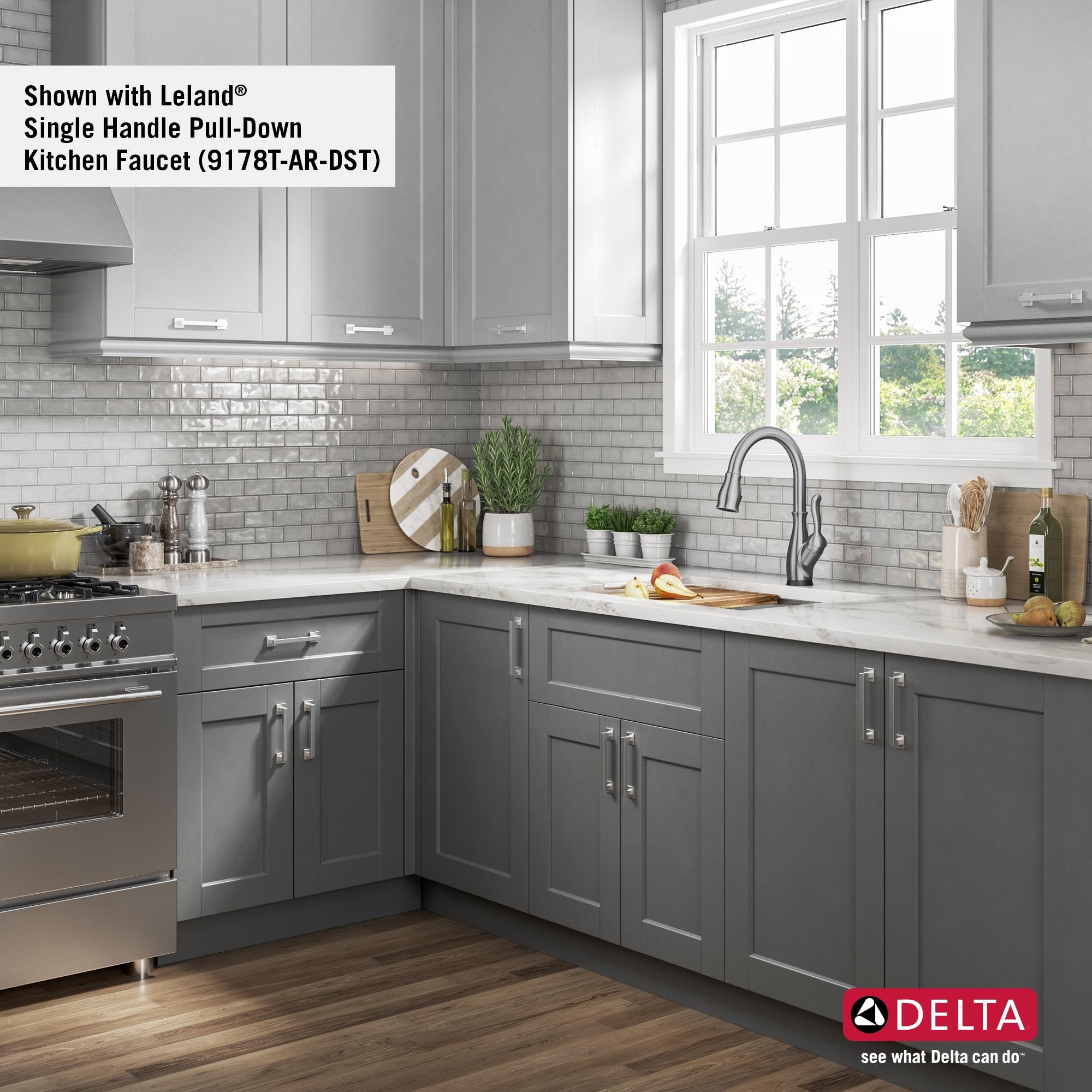 Delta Lorelai Workstation Kitchen Sink Undermount Stainless Steel Single Bowl with WorkFlow™ Ledge