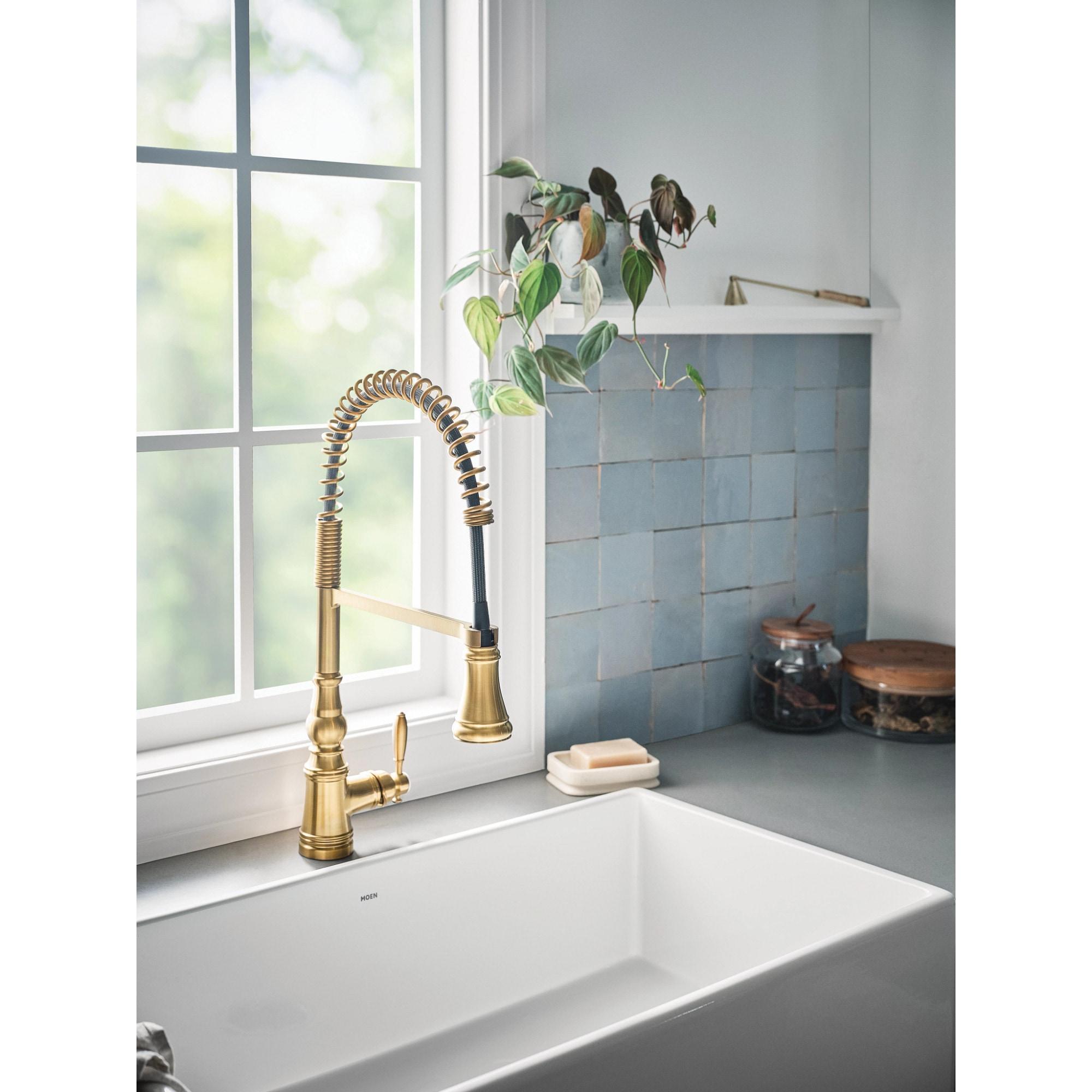 Moen Weymouth Pre-Rinse Spring Pull-Down Single Handle Kitchen Faucet