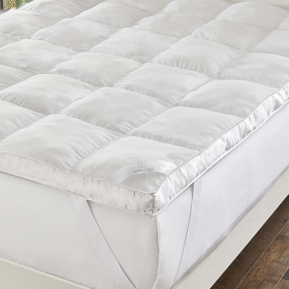 LoftWorks Queen Super Loft 3" Down Alternative Mattress Topper: Hypoallergenic, Microfiber, Fits 12" Depth