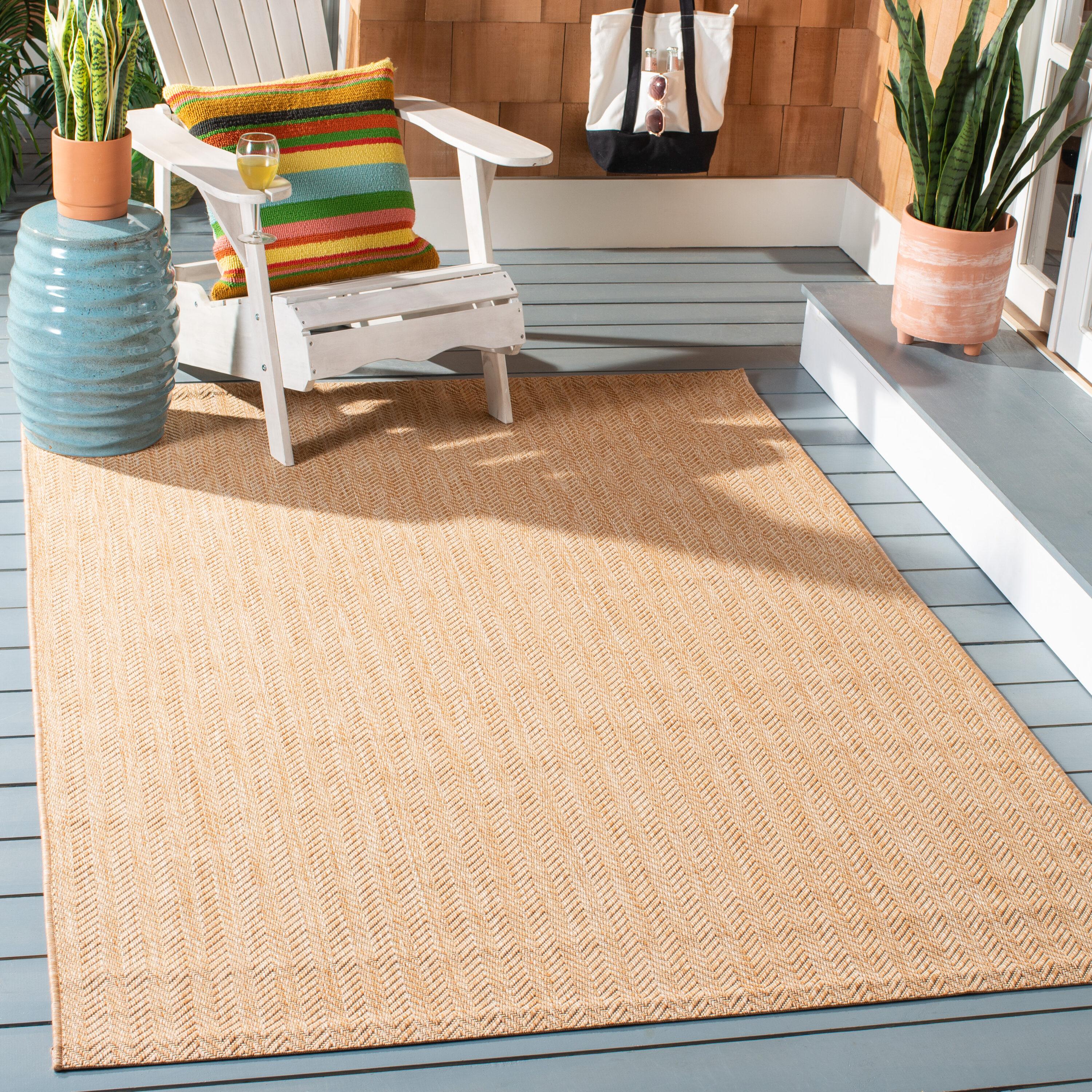 SAFAVIEH Courtyard Blazhe Chevron Indoor/Outdoor Area Rug, Natural/Cream, 9' x 12'