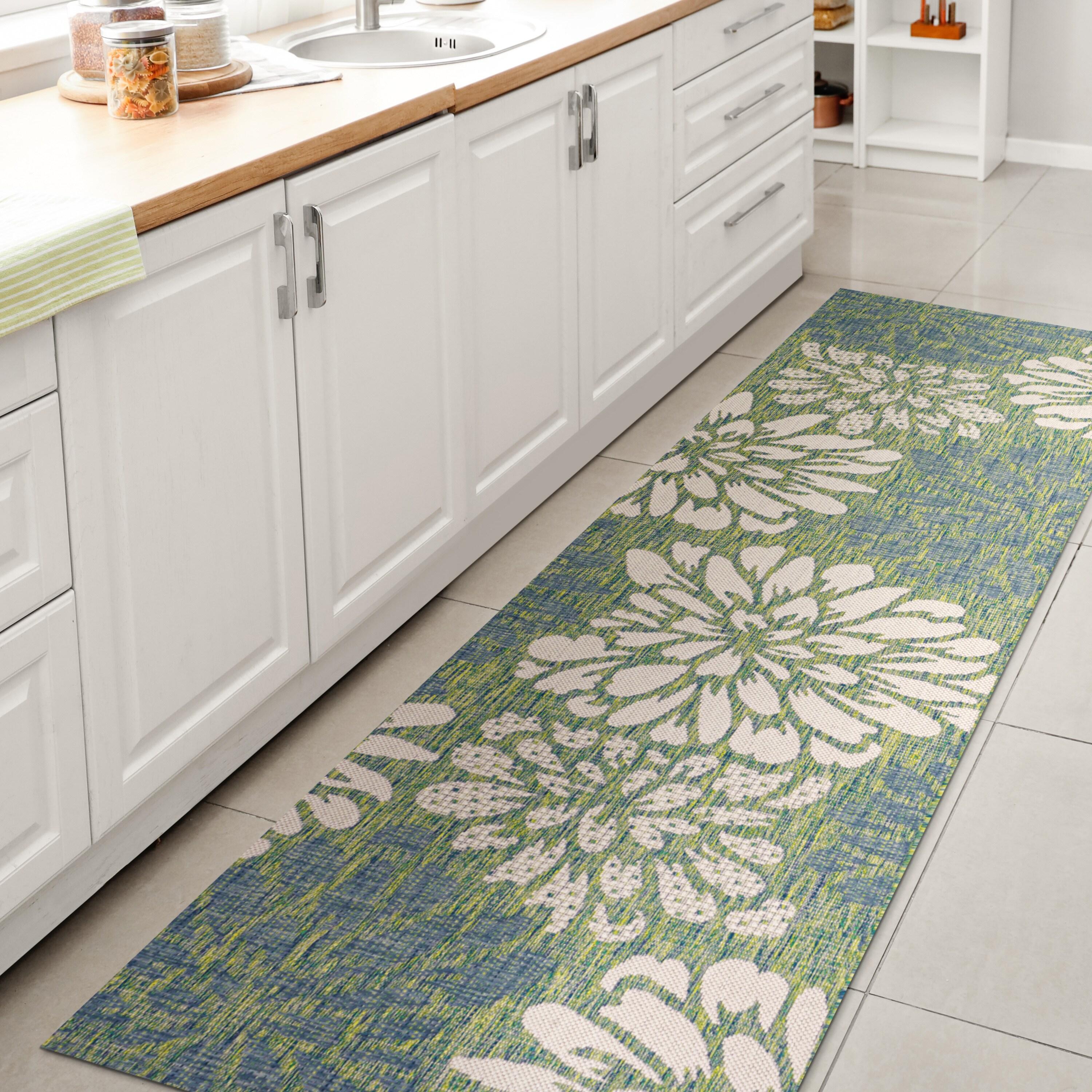 2' x 10' Zinnia Modern Floral Textured Weave Indoor/Outdoor Runner Rug, Cream/Green - JONATHAN Y