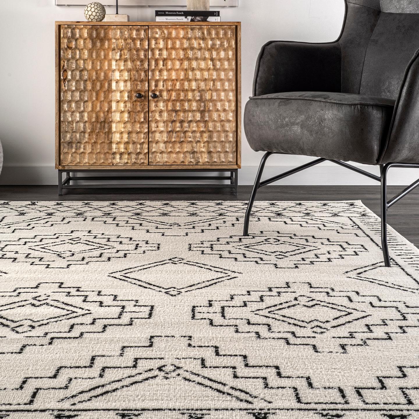 Gray 8' x 10' Rectangular Stain-Resistant Synthetic Area Rug