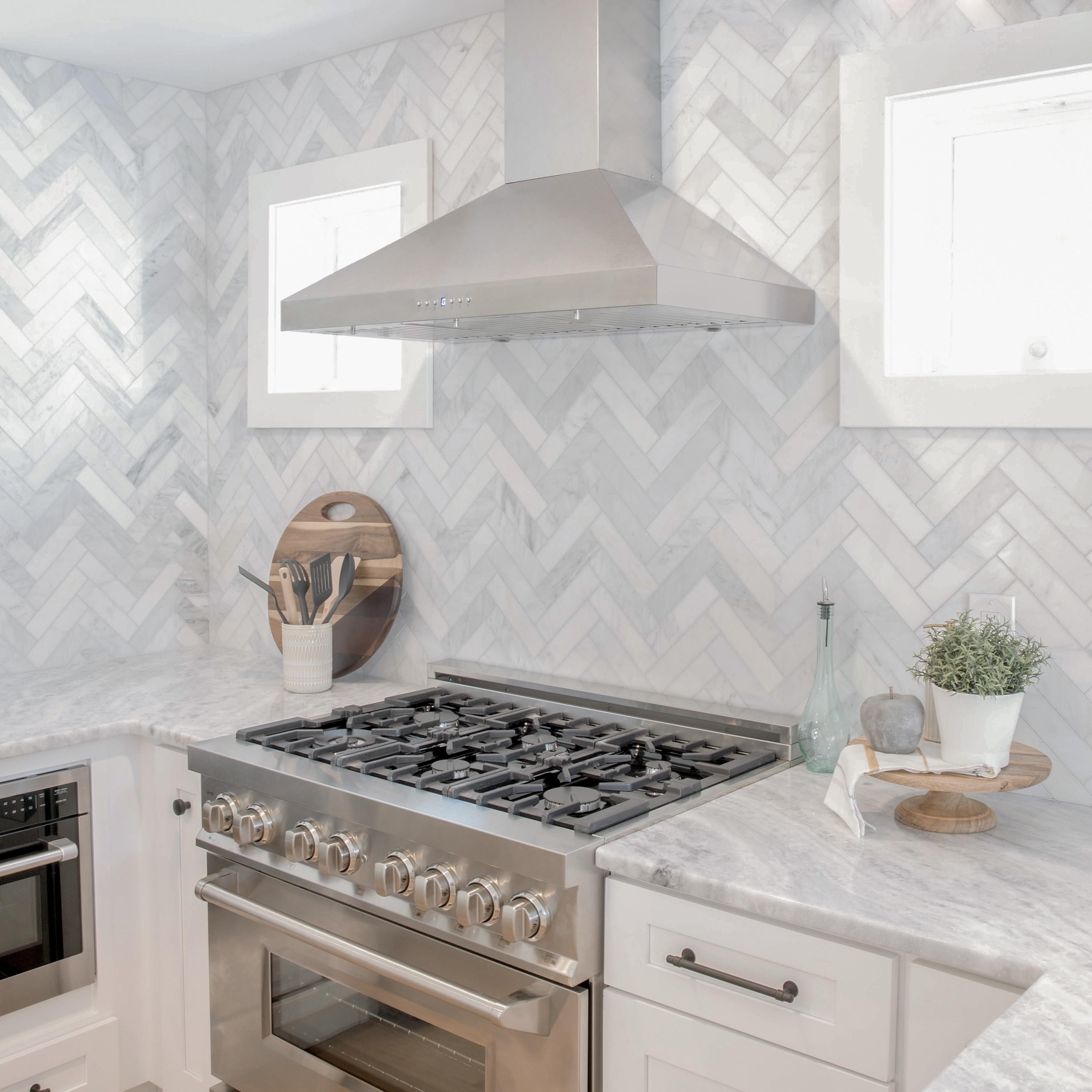 ZLINE 30 in. Convertible Vent Convertible Vent Wall Mount Range Hood in Stainless Steel (KL3-30)