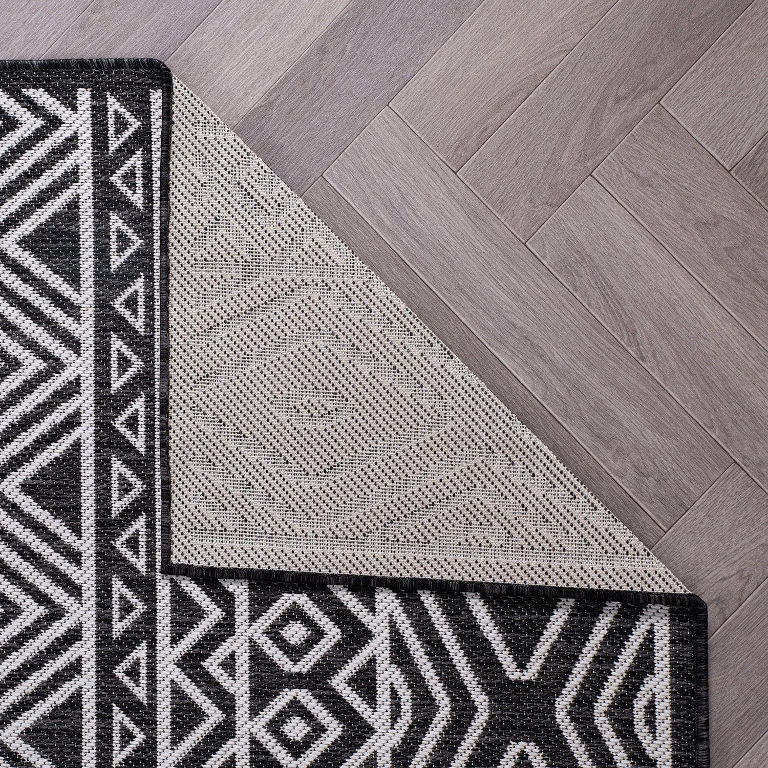 World Rug Gallery Distressed Geometric Bohemian Textured Flat Weave Indoor/Outdoor Area Rug - BLACK 5' X 7'