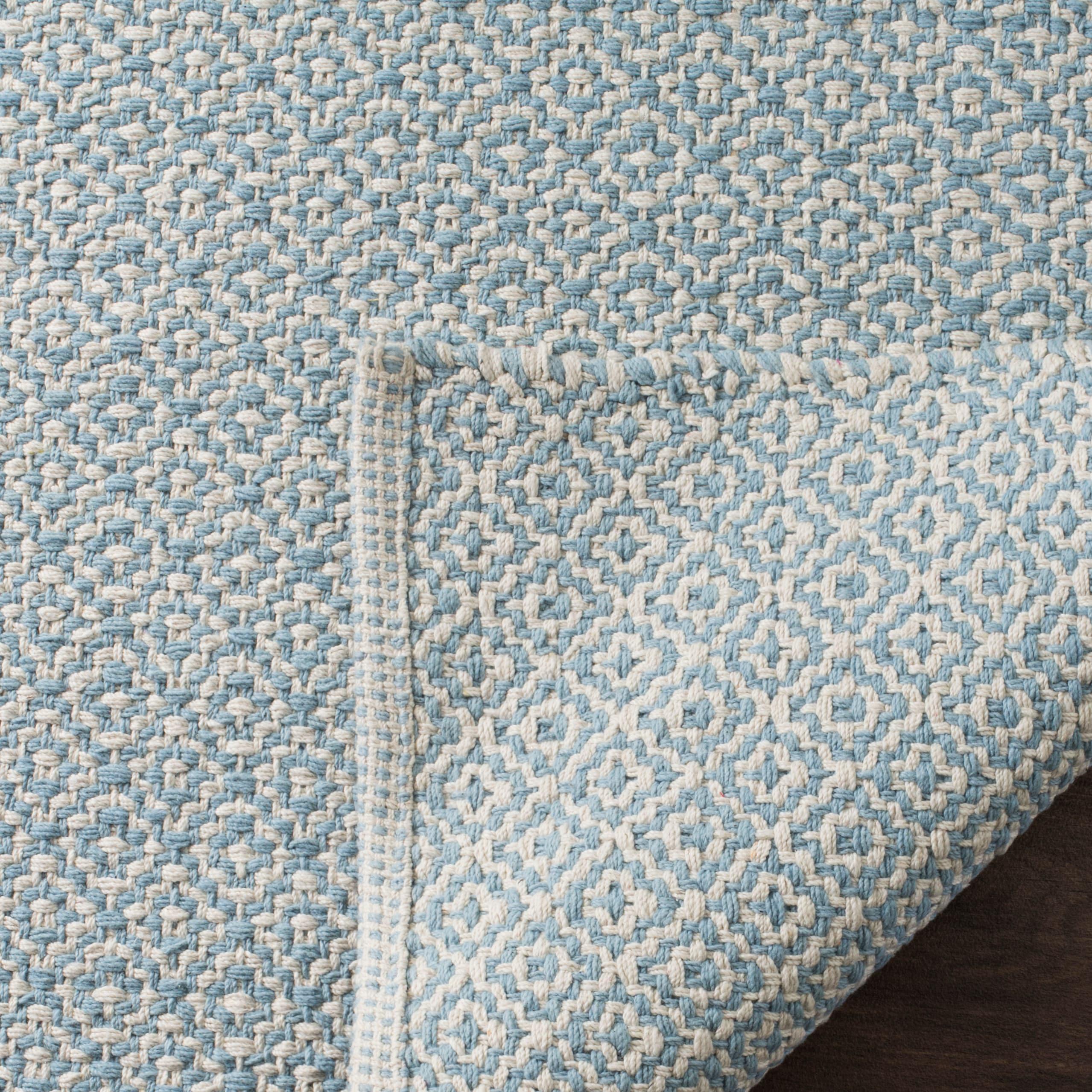 Montauk MTK717 Hand Woven Indoor Accent Rug - Ivory/Light Blue - 2'6"x4' - Safavieh.