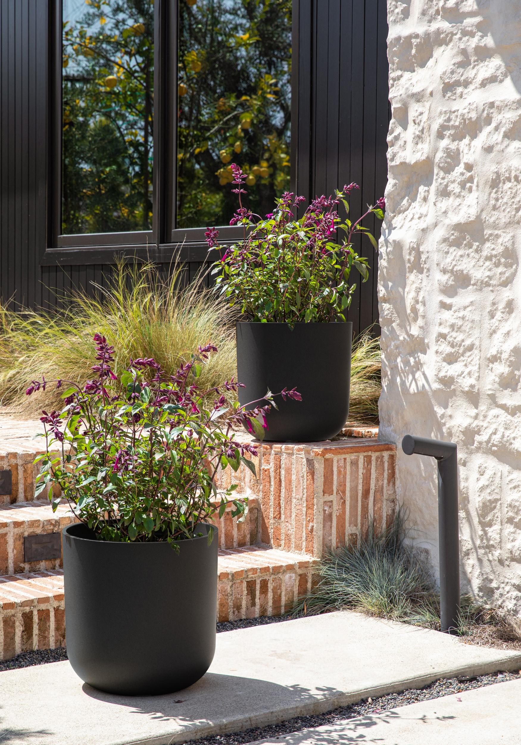 Mason Series Kona Planter