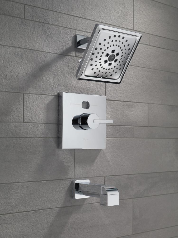 Vero Shower Arm Flange