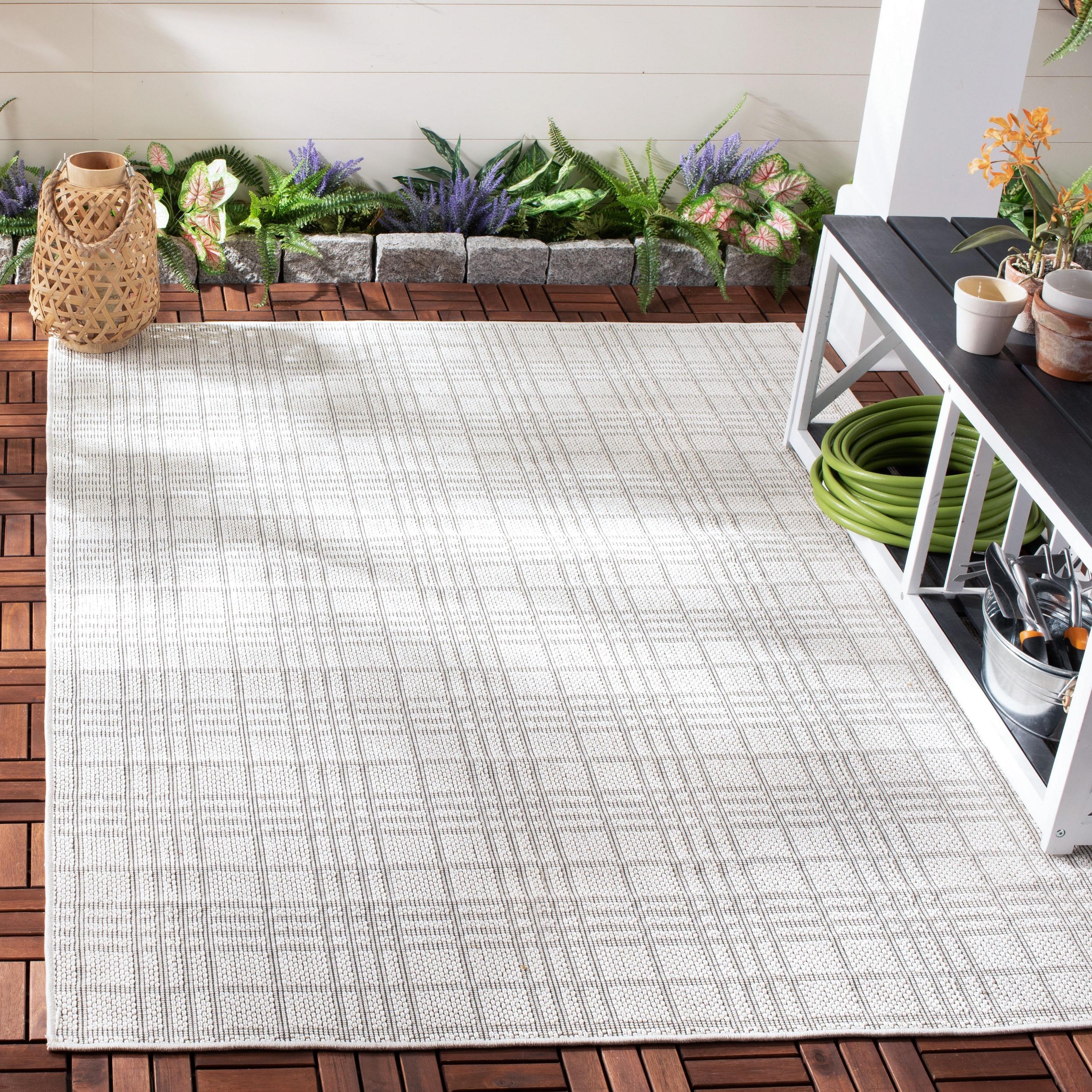 Bermuda BMU802 Power Loomed Indoor/Outdoor Machine Washable Area Rug - Ivory/Light Grey - 5'3"x5'3" - Safavieh