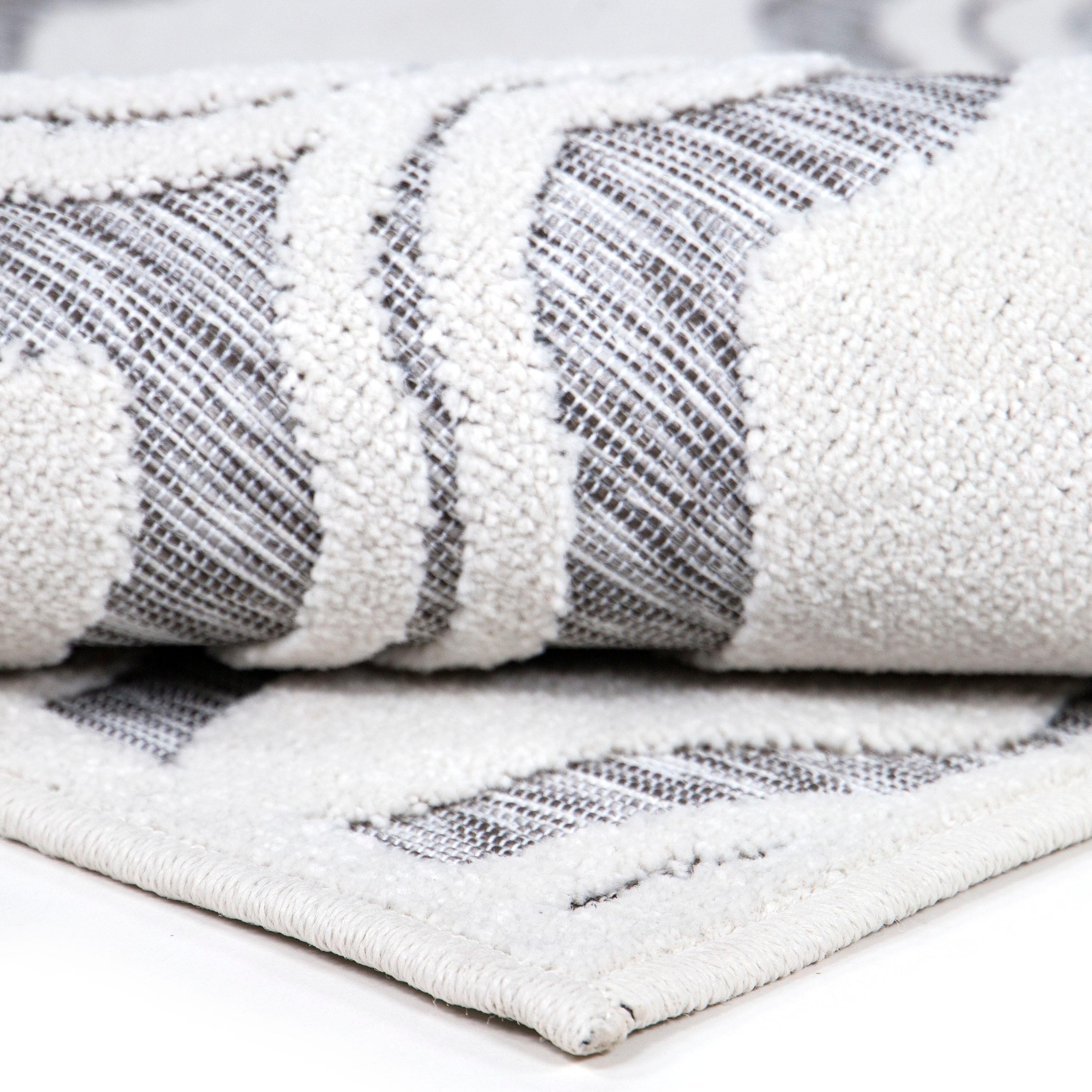 My Texas House Cotton Blossom Natural Gray High Low Indoor Outdoor Rug