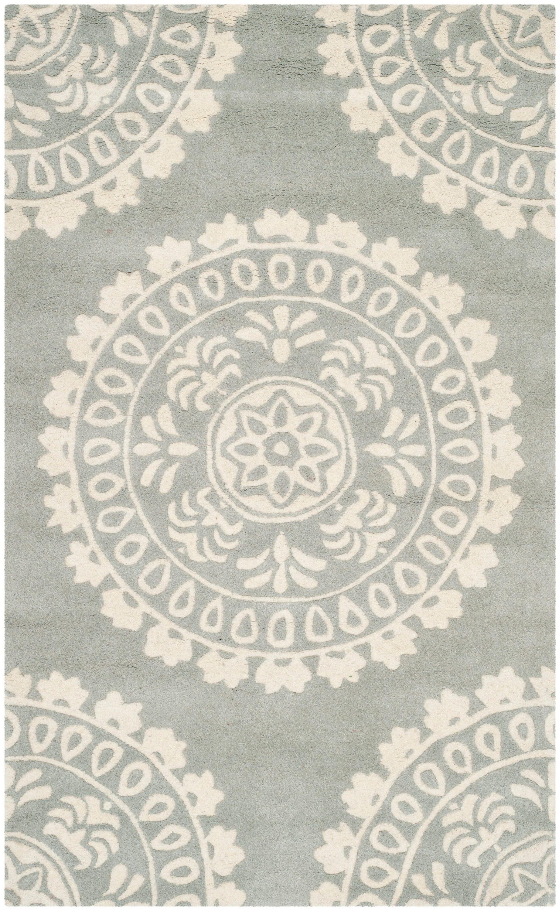 Gray Hand-Tufted Wool Rectangular Area Rug