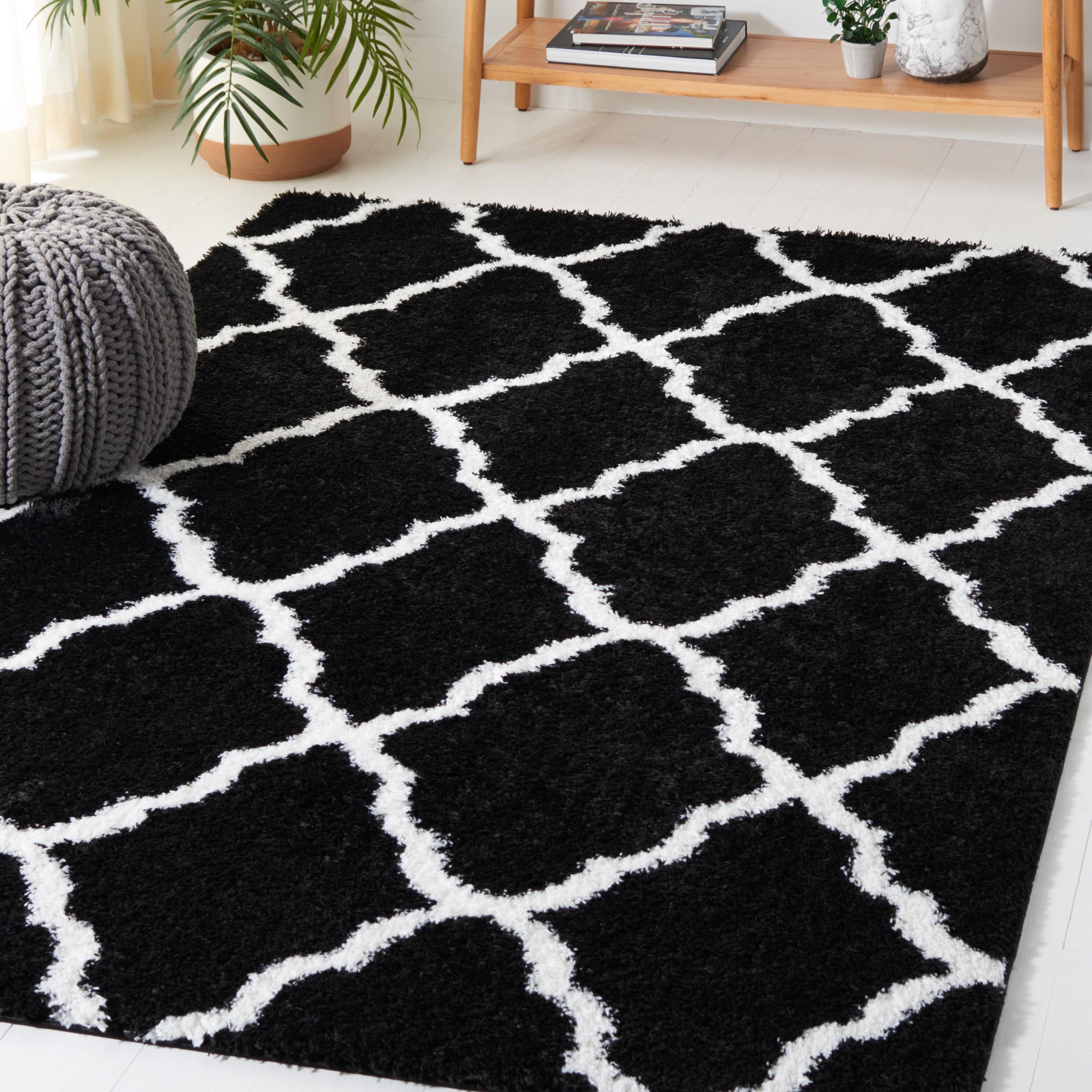 Tahoe Shag THO675 Power Loomed Area Rug - Black/White - 6'7"x8'7" - Safavieh.