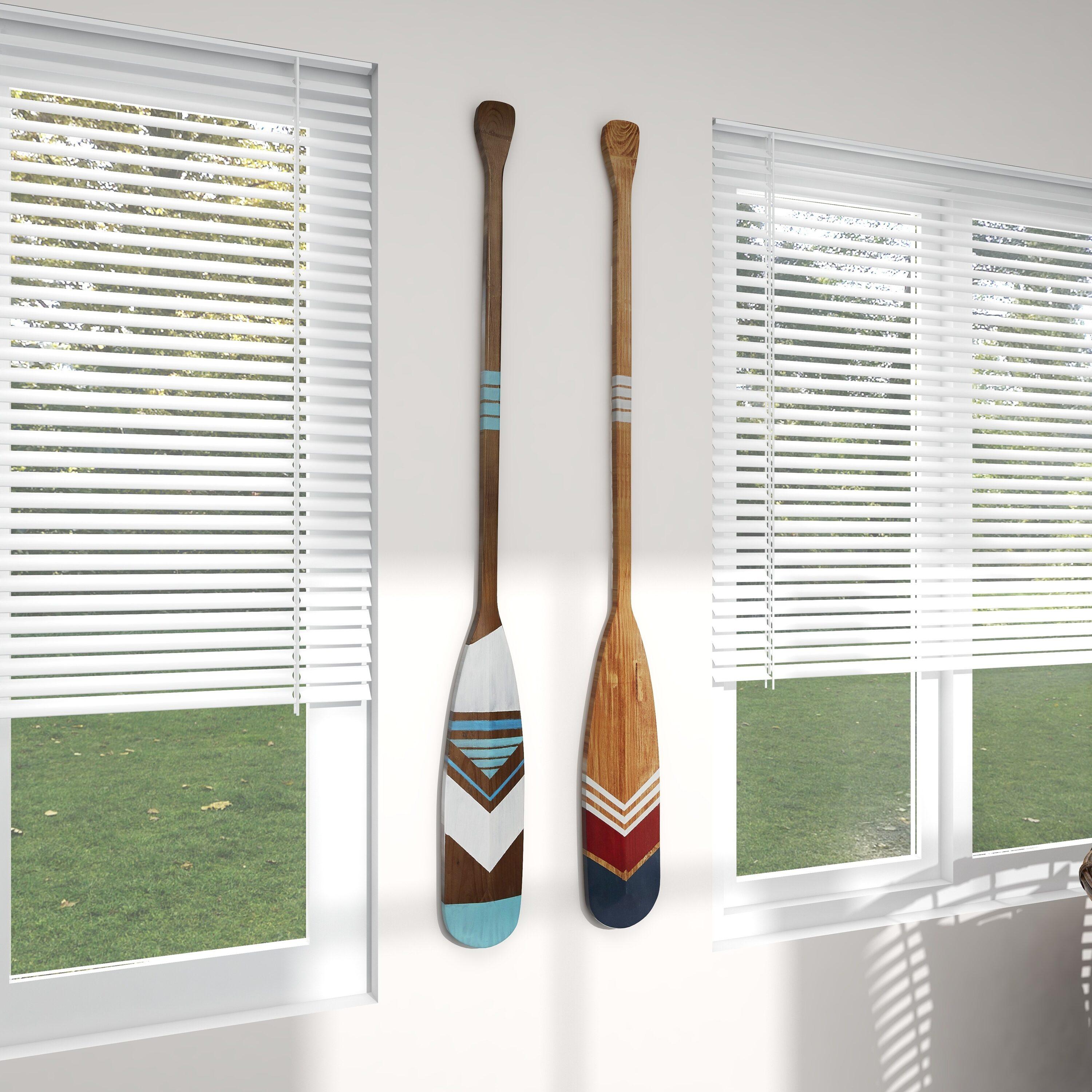 DecMode Multi Colored Wood Novelty Canoe Oar Paddle Wall Decor with Arrow and Stripe Patterns (2 Count)