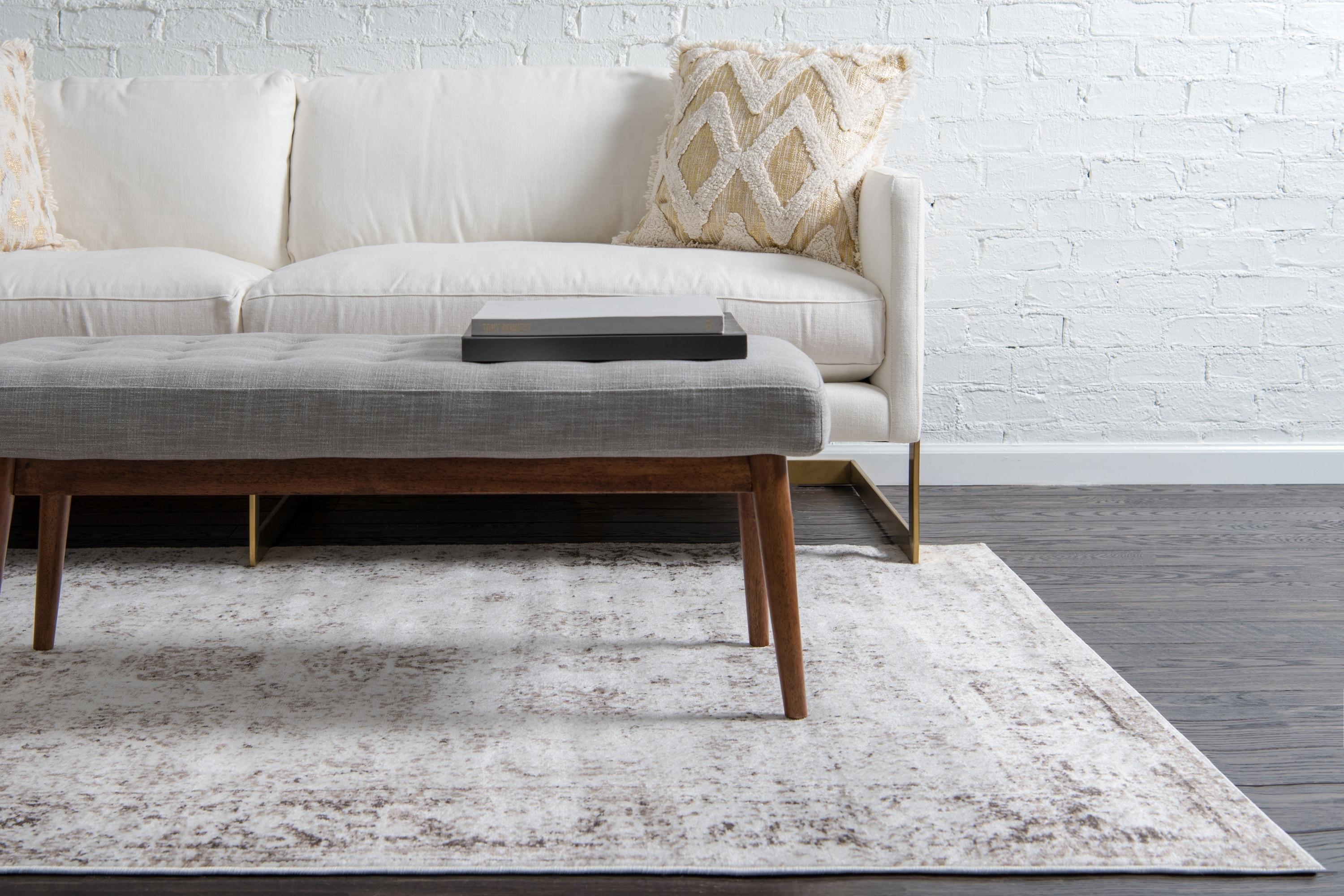 Unique Loom 5' 1 x 8' 0 Rectangle Sofia Beige Area Rug