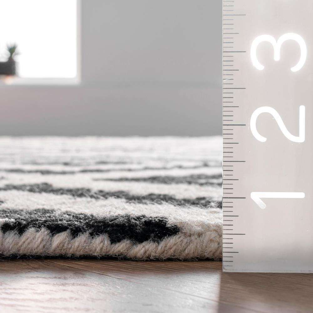 Nuloom Kellee Geometric 6 Square Wool Indoor Area Rug for Living Room Bedroom Dining Room Kitchen, Beige/Brown