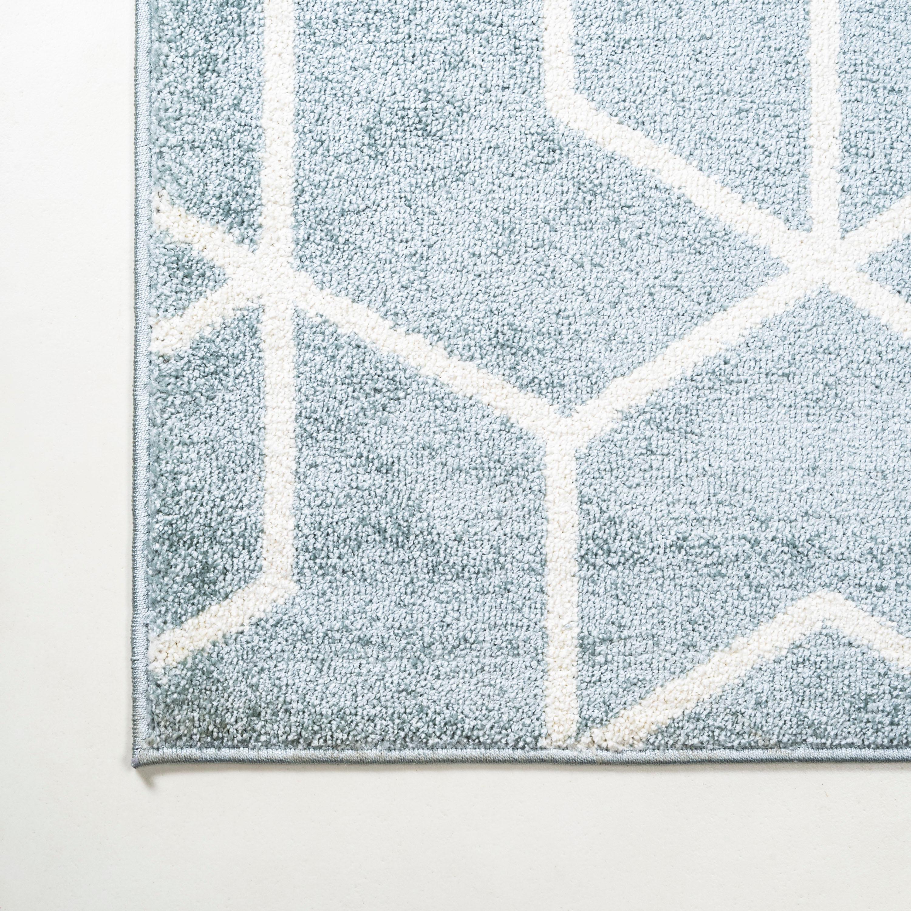 4'x6' Tumbling Blocks Modern Geometric Area Rug, Light Blue/White - JONATHAN Y