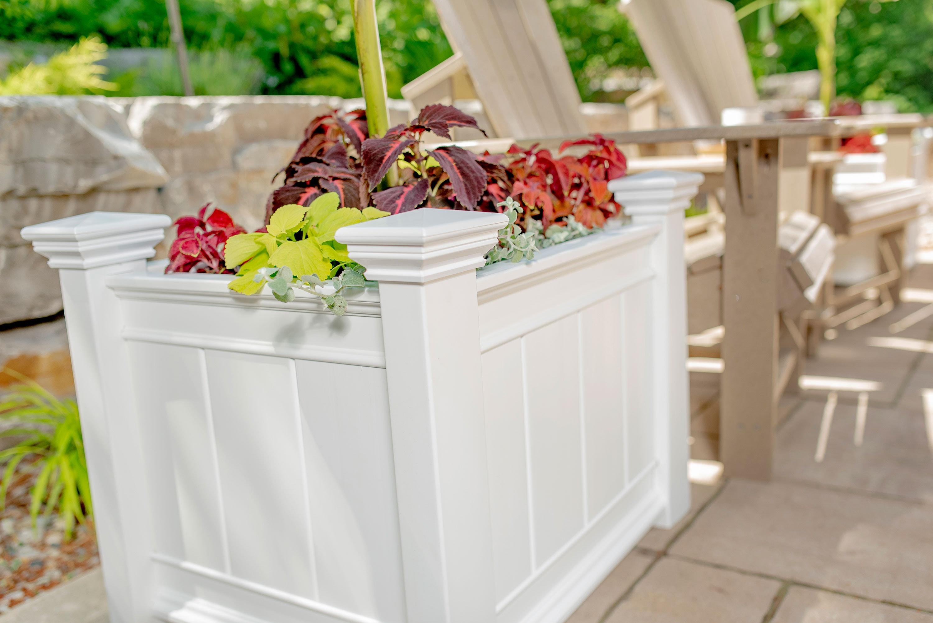 Vita Classic 27" L x 21"W x 22"H Barcelona Vinyl Planter Box, White, VA68210