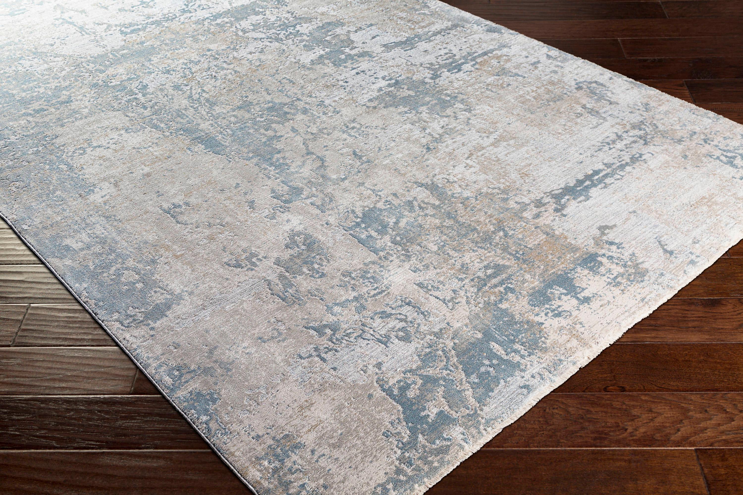 Gray Rectangular Synthetic Fringe Accent Rug