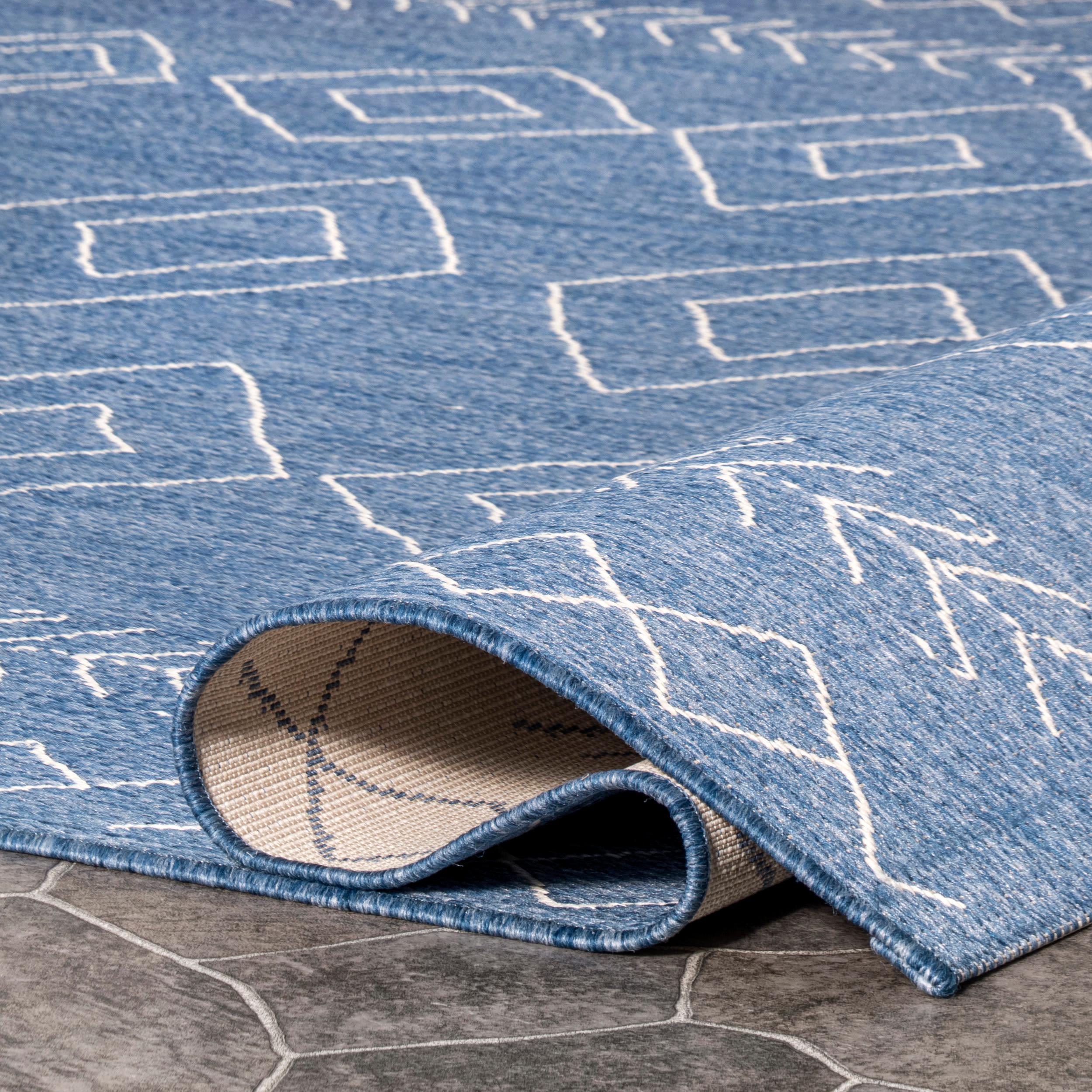 Nuloom Serna Diamond 6x9 Indoor/Outdoor Area Rug for Living Room Patio Deck Front Porch Kitchen, Blue/Ivory
