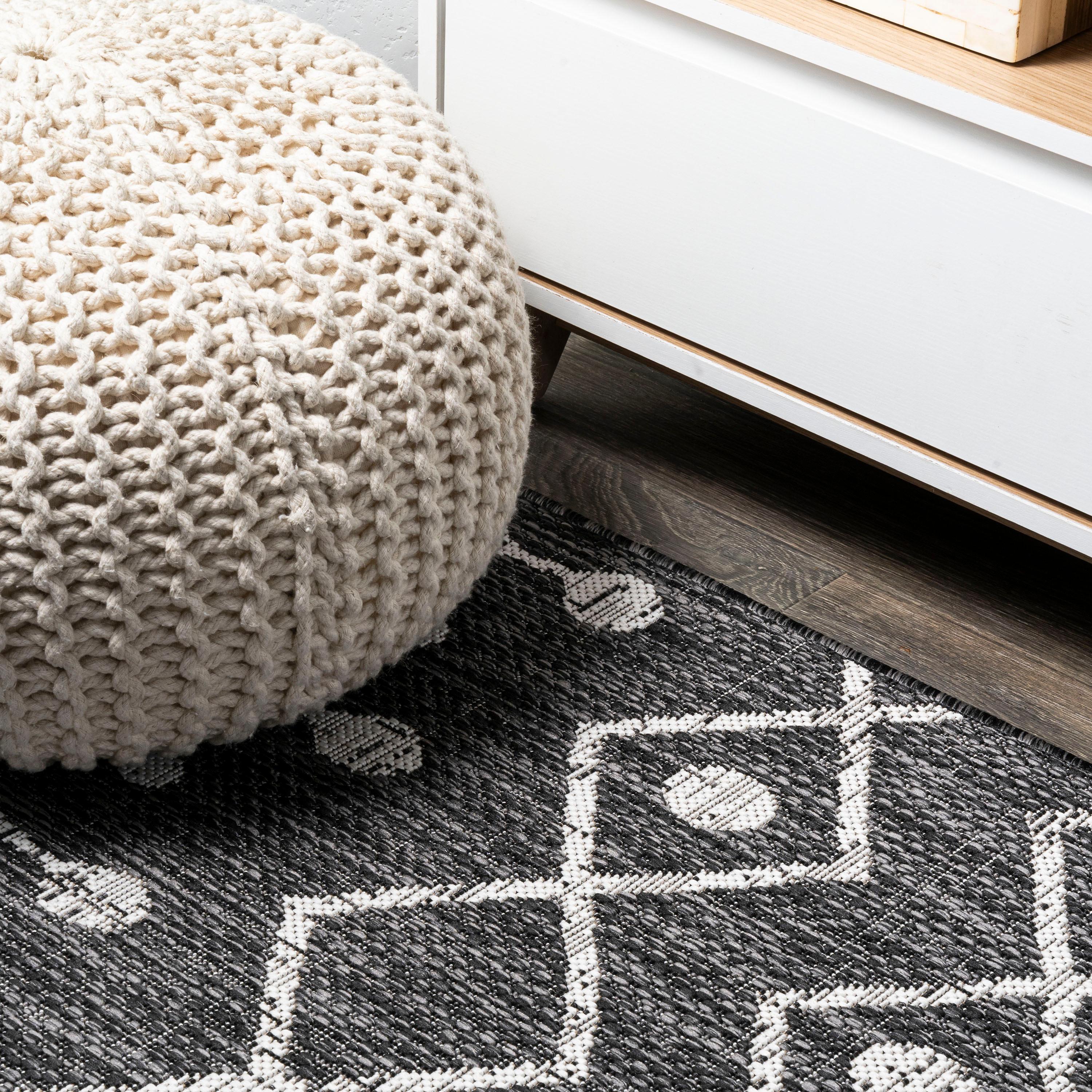 2'x10' Nokat Modern Bohemian Styled Indoor/Outdoor Runner Rug, Black/Ivory - JONATHAN Y
