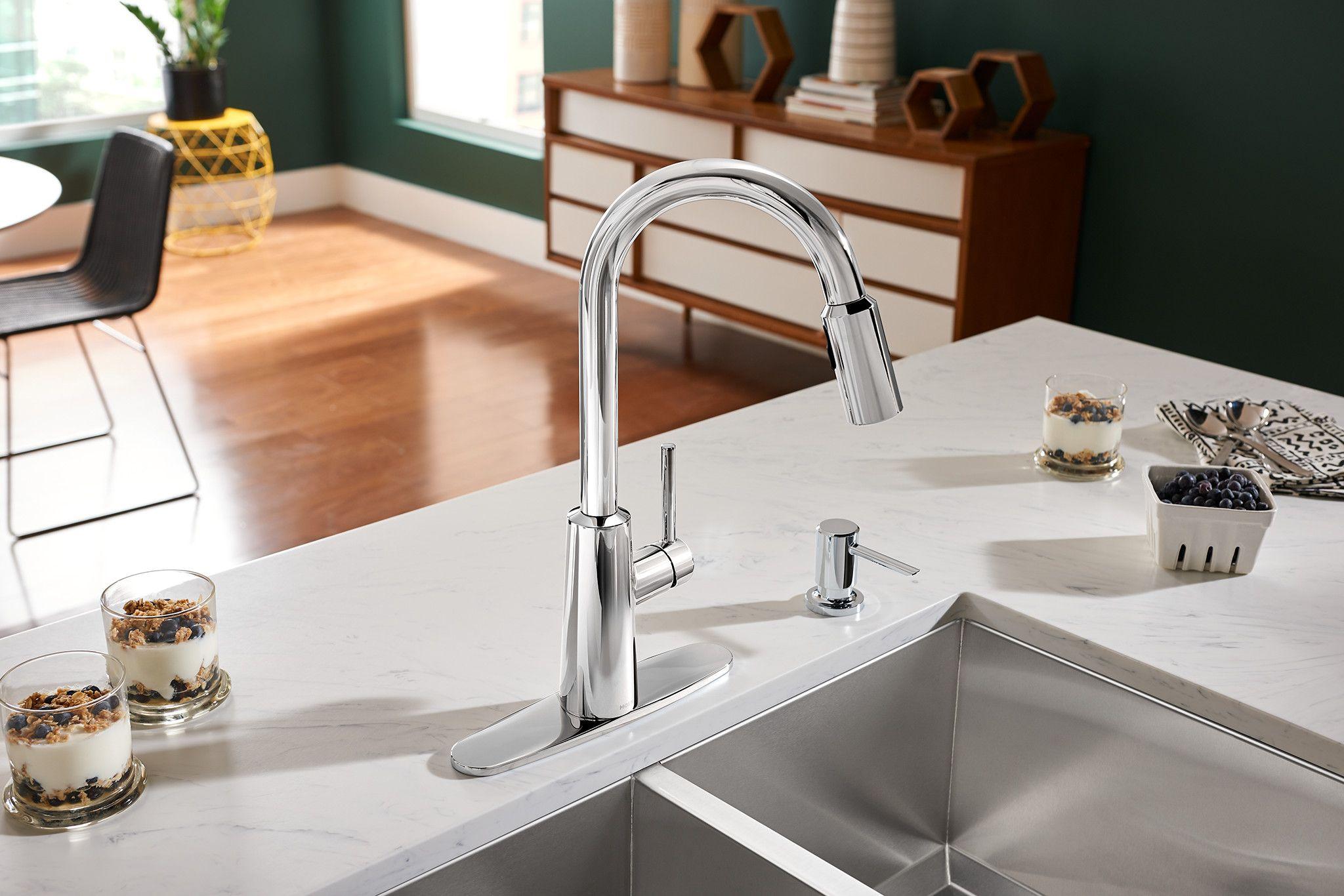 Moen Nori One Handle Chrome Pull-Down Kitchen Faucet