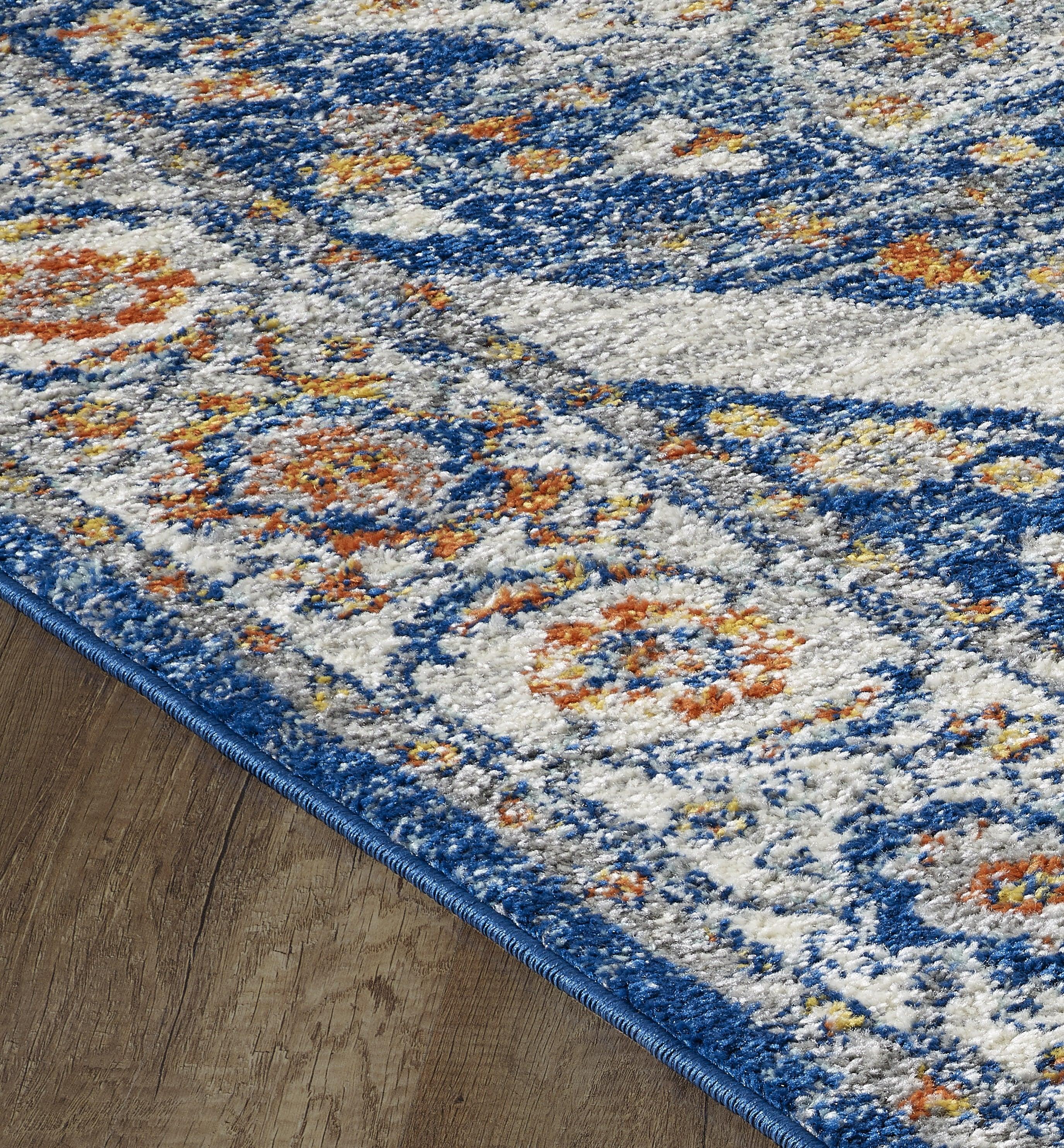 Totti Vintage 6' x 9' Rectangular Polypropylene Oriental Rug in Navy/Cream