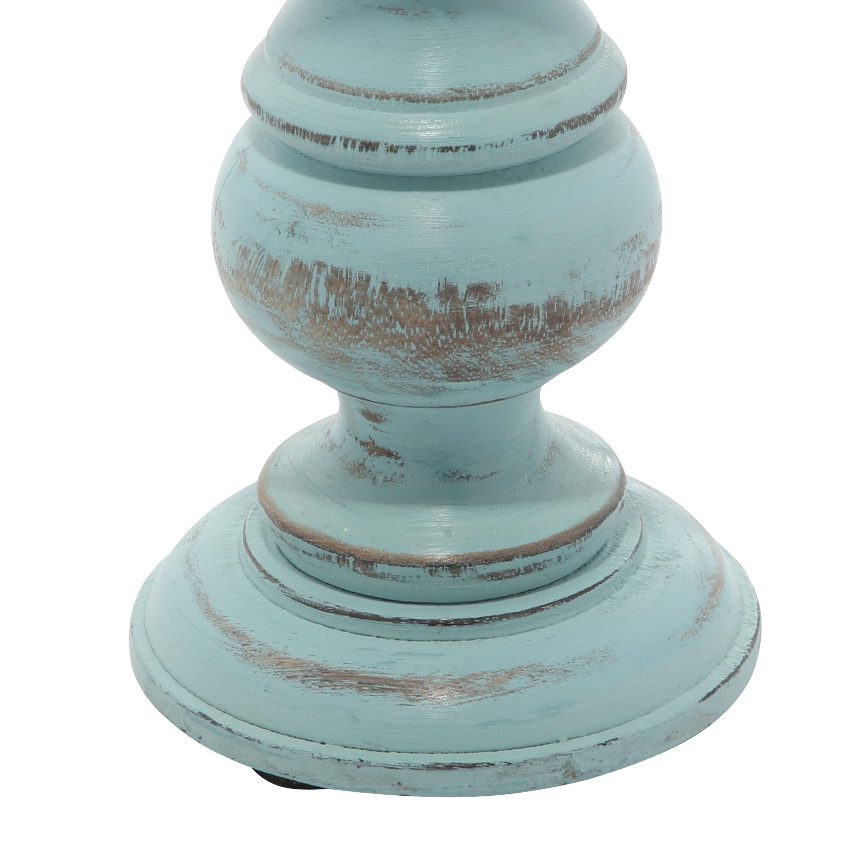 DecMode Traditional and Timeless Mango Wood Pillar Candle Holder Set of 3, 6", 8", 10"H, Light Blue Finish