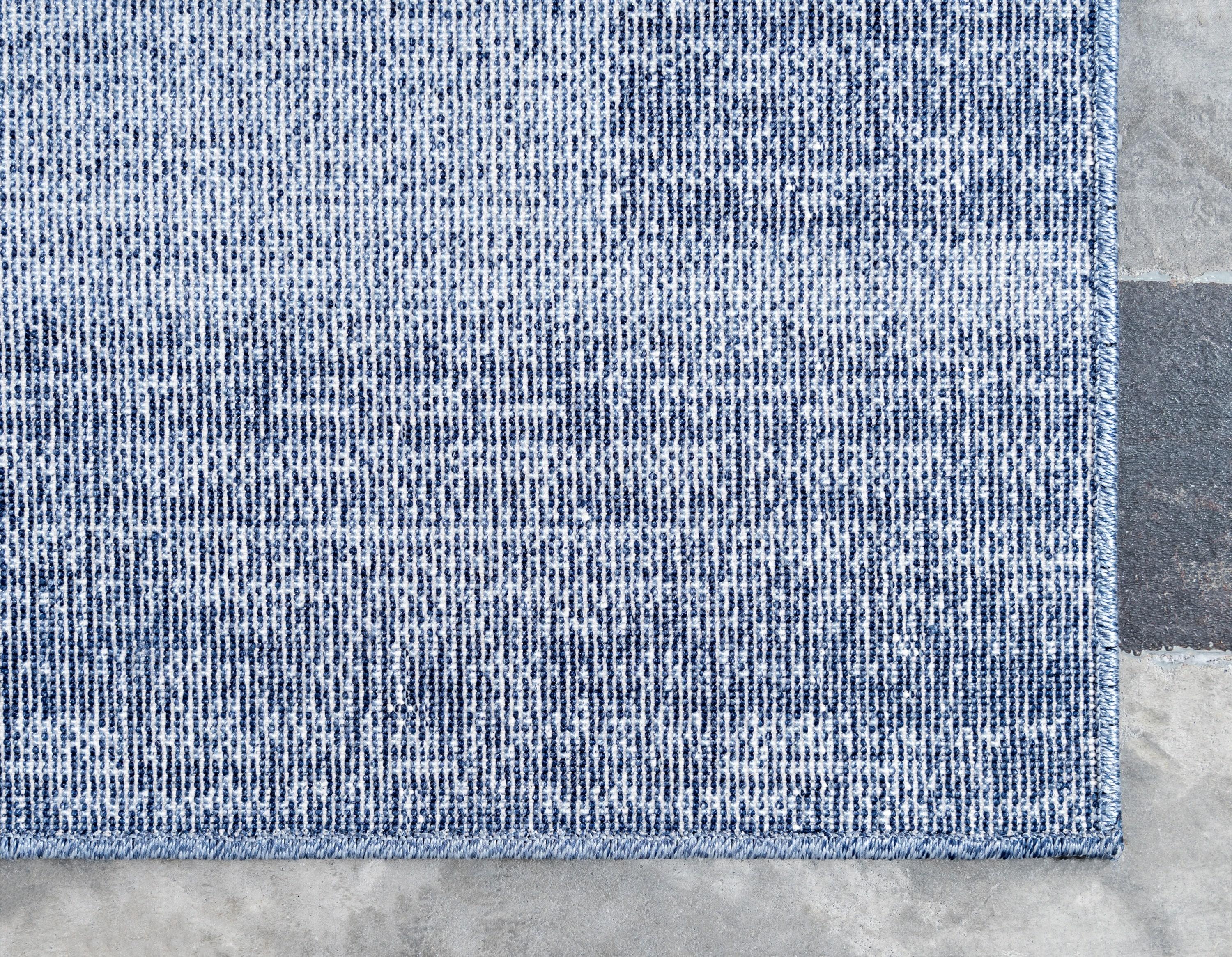 Unique Loom Del Mar Collection Area Rug - Sarah (5' 3" x 8' Rectangle, Light Blue/ Blue)