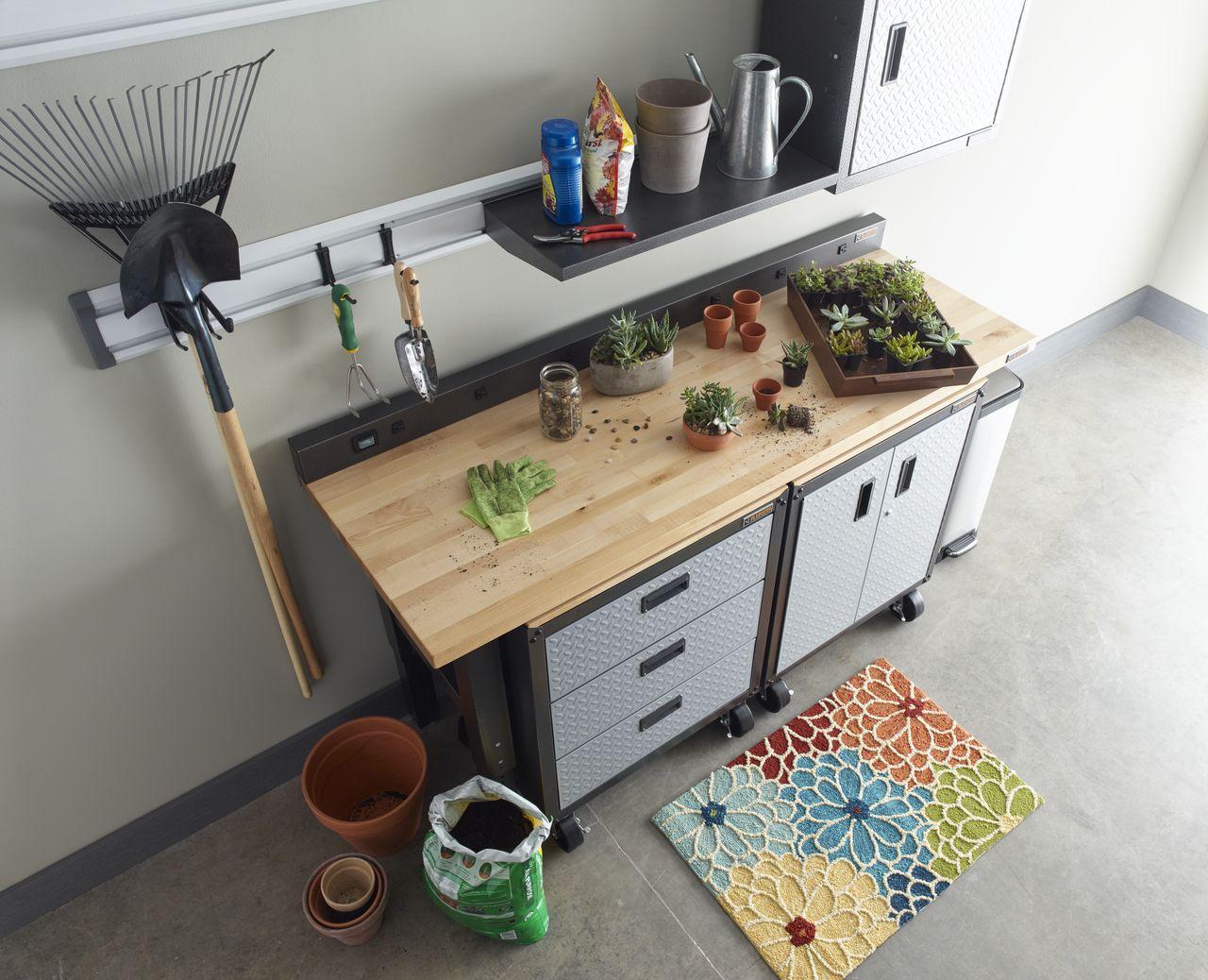 Gladiator® 30" Shelving