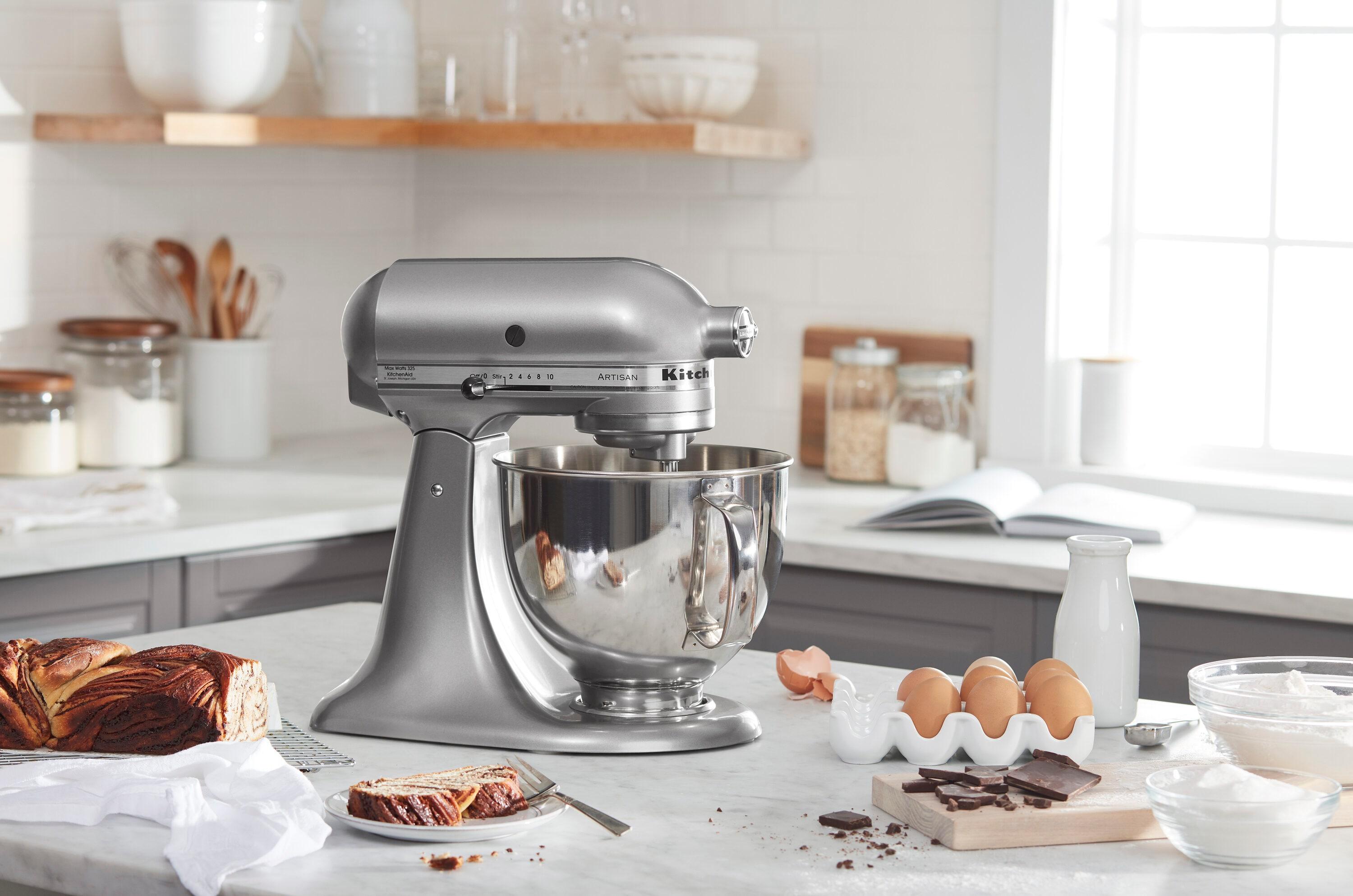 KitchenAid ® Artisan ® Series Contour Silver 5-Quart Tilt-Head Stand Mixer