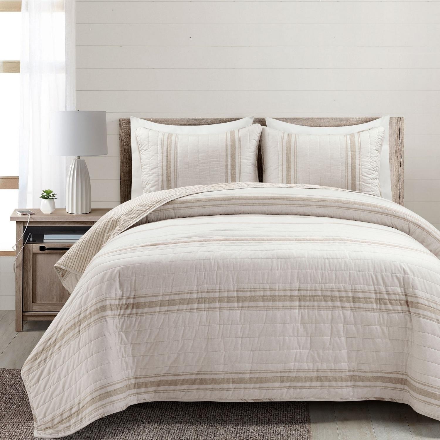 3pc Full/Queen Farmhouse Striped Reversible Quilt Bedding Set Beige - Lush Décor