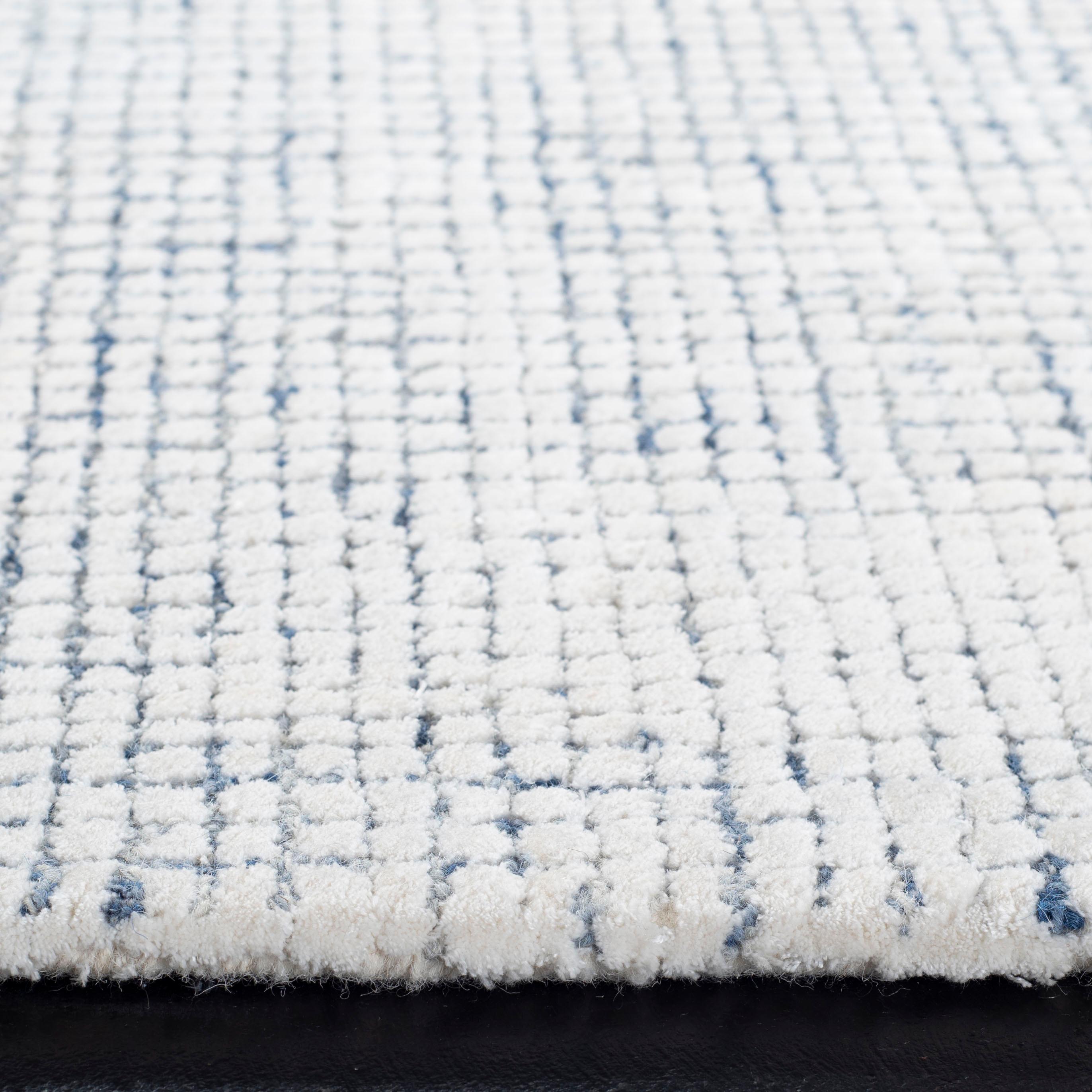 Abstract ABT470 Handmade Indoor Area Rug - Ivory/Blue - 4'x6' - Safavieh