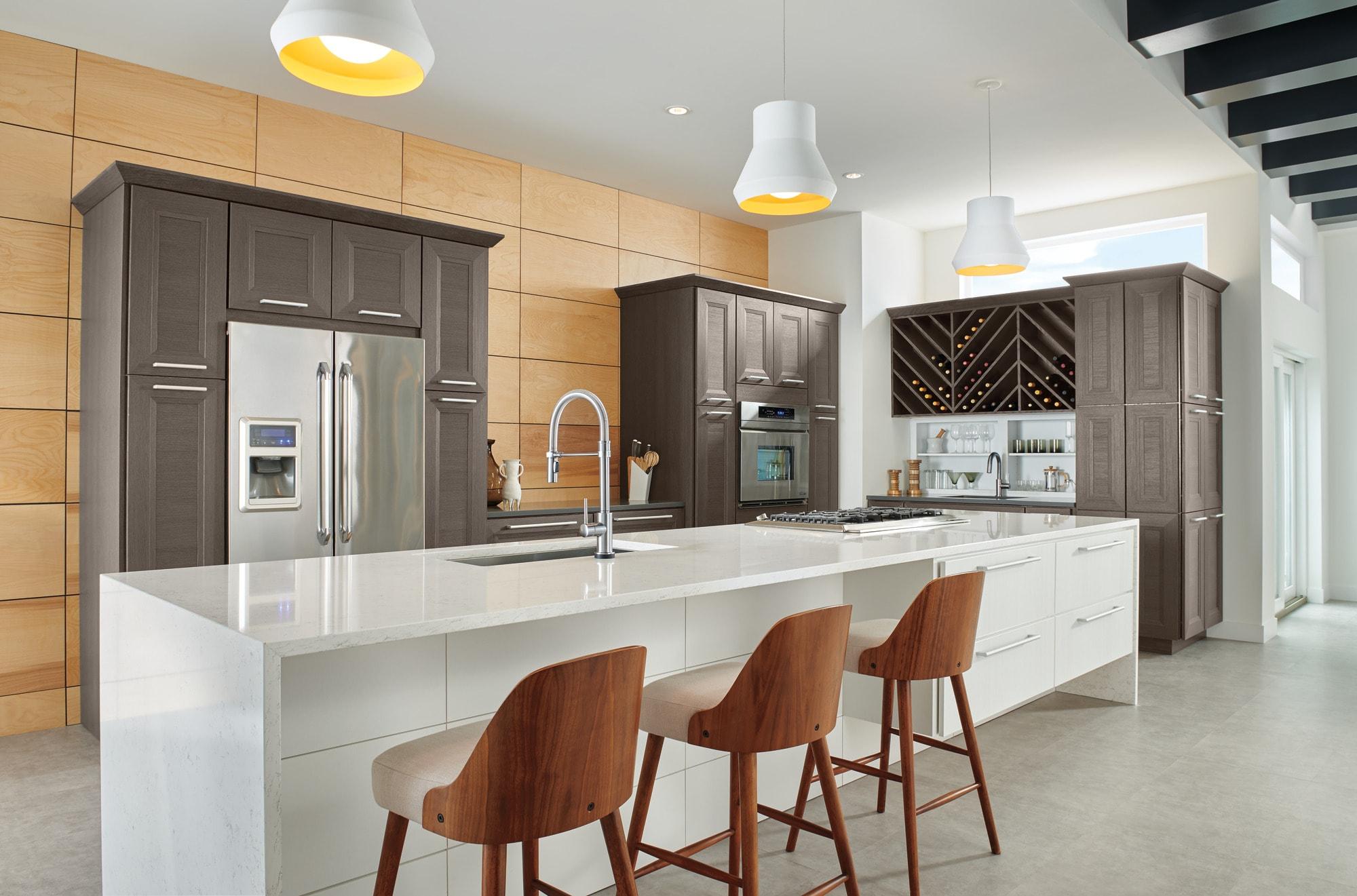 Trinsic Pro Pull Down Touch Single Handle Kitchen Faucet with Accessories