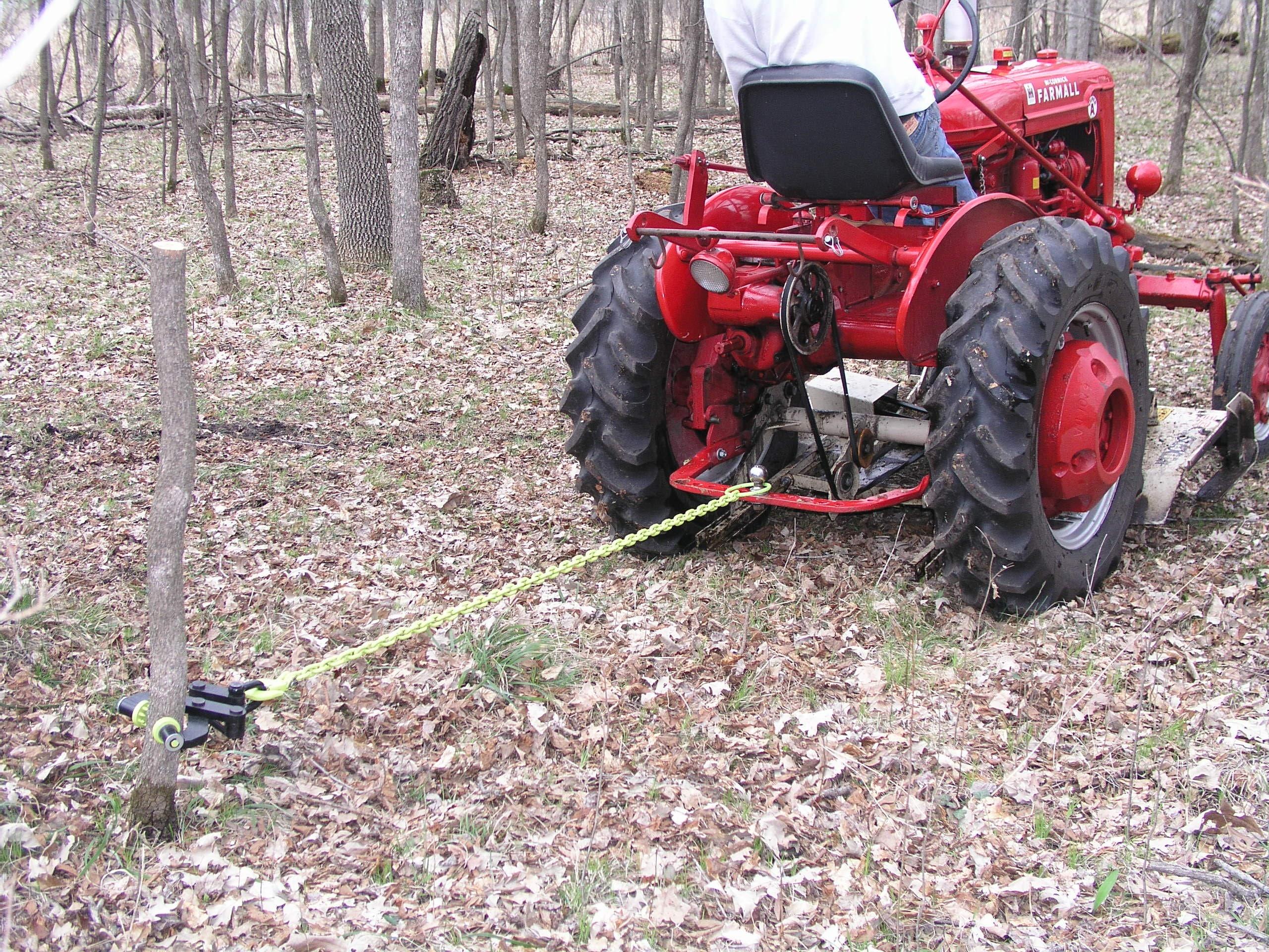 Brush Grubber Tugger Chain for Attaching Original Brush Grubber to Vehicle