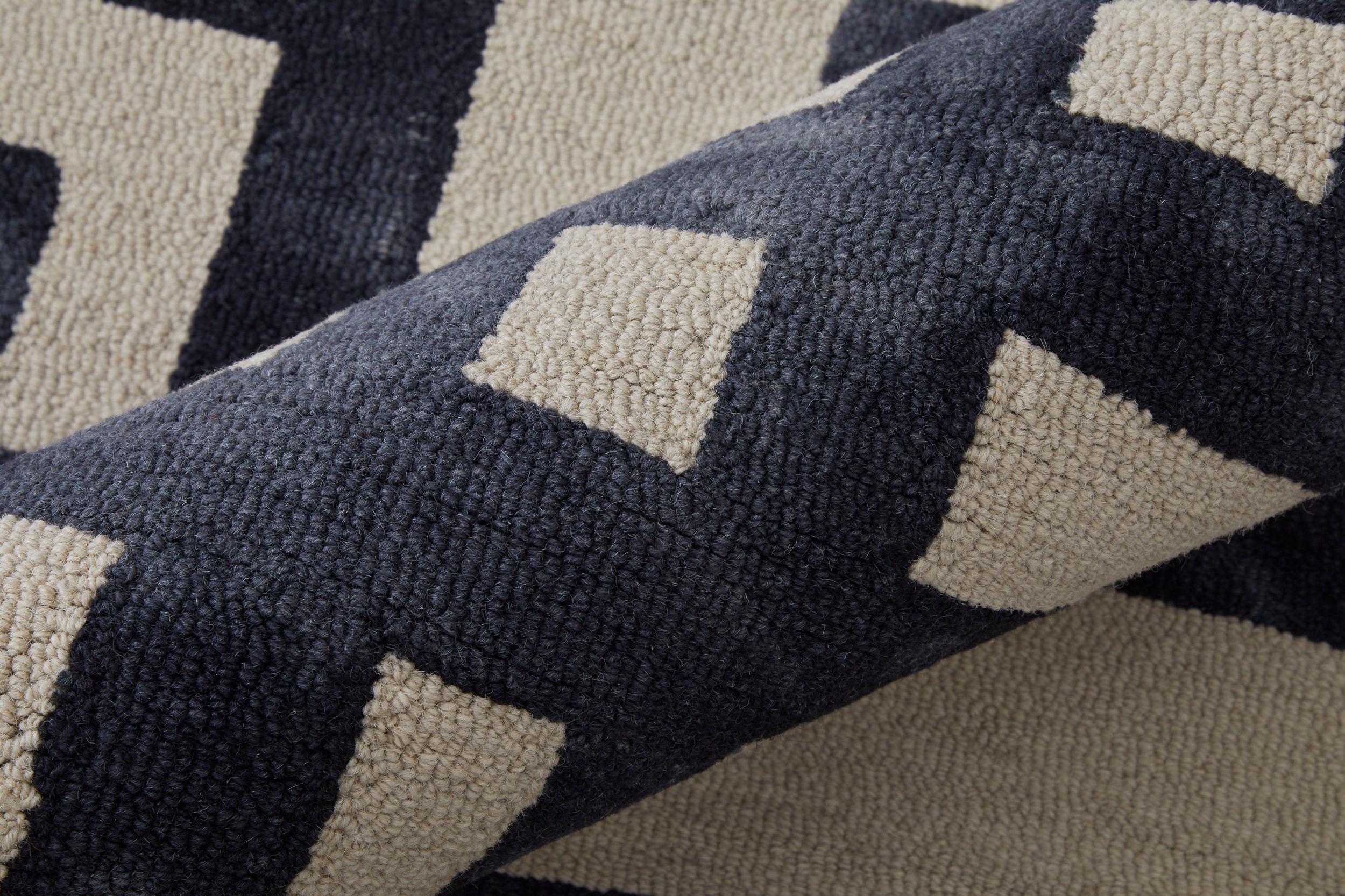 Lorrain Modern Geometric Area Rug