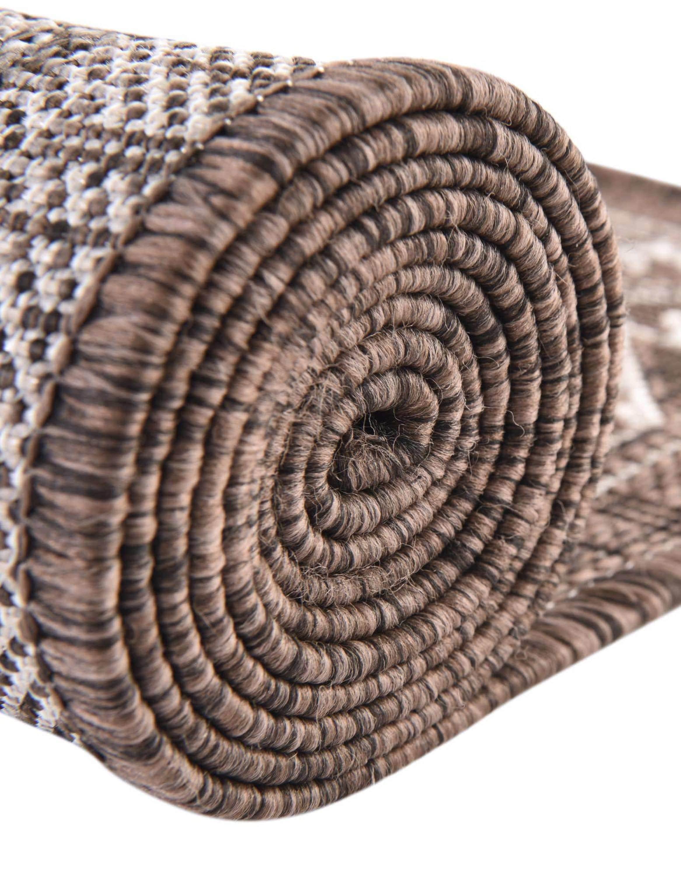 Unique Loom 7' 10 x 10' 0 Oval Indoor/Outdoor Aztec Brown Area Rug
