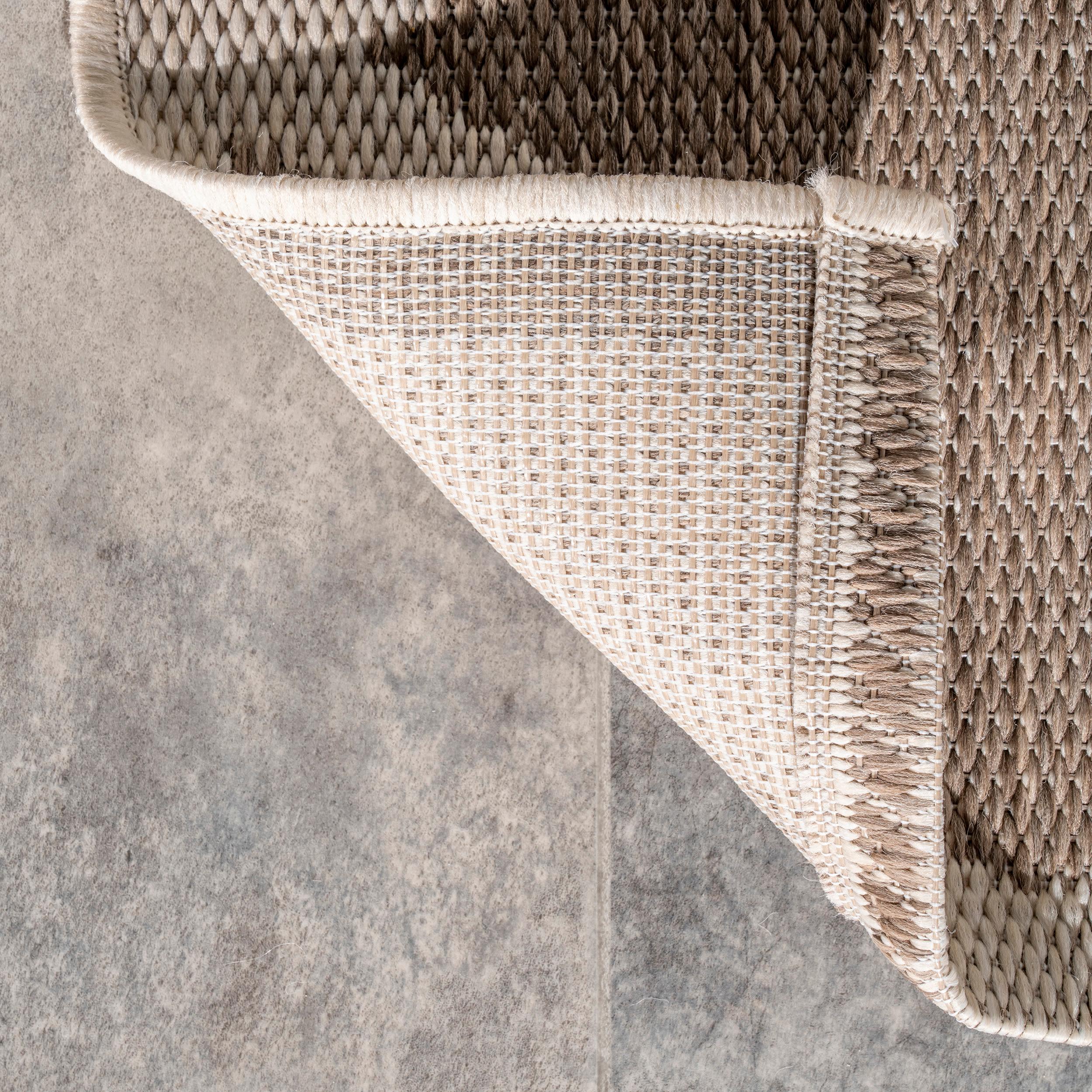 Nuloom Gina Trellis 4x6 Indoor/Outdoor Area Rug for Living Room Patio Deck Front Porch Kitchen, Taupe/Ivory