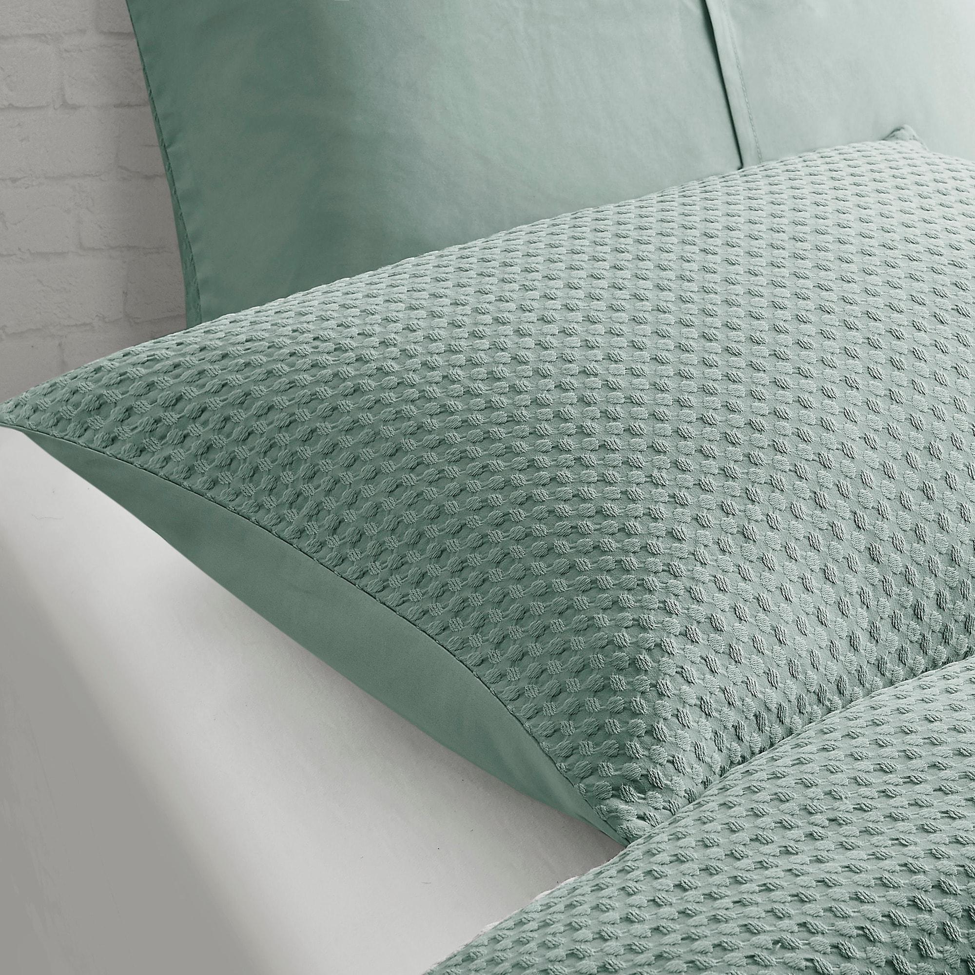 Comfort Spaces Sage Green Queen Comforter Set - 3 Pieces Breathable Dotted Weave Texture Comforter Sets, Modern Farmhouse Boho Comforter & Shams, All Season Microfiber Queen Bed Set, Full/Queen