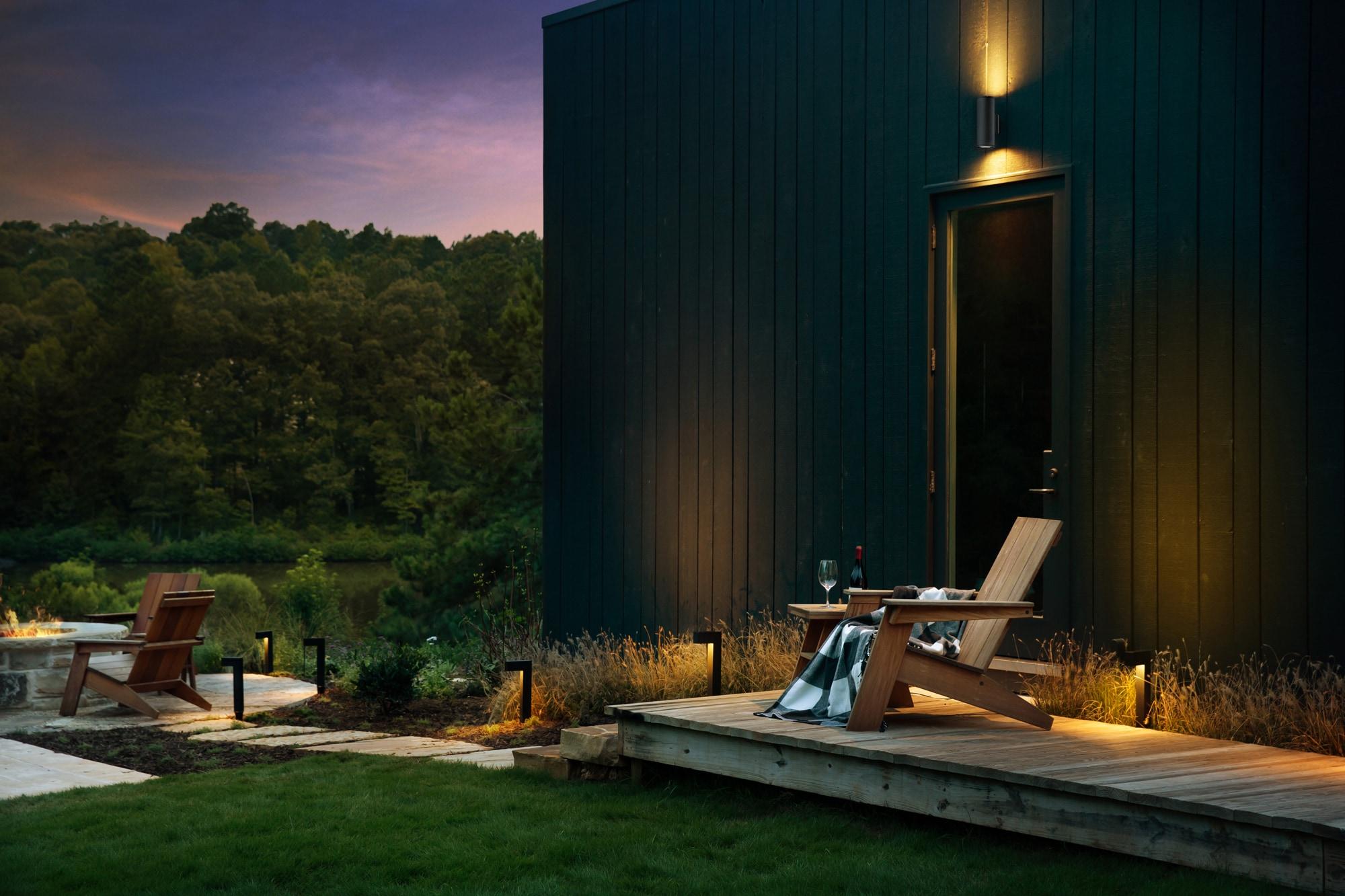 Silo 2 - Bulb 12" H Outdoor Armed Sconce