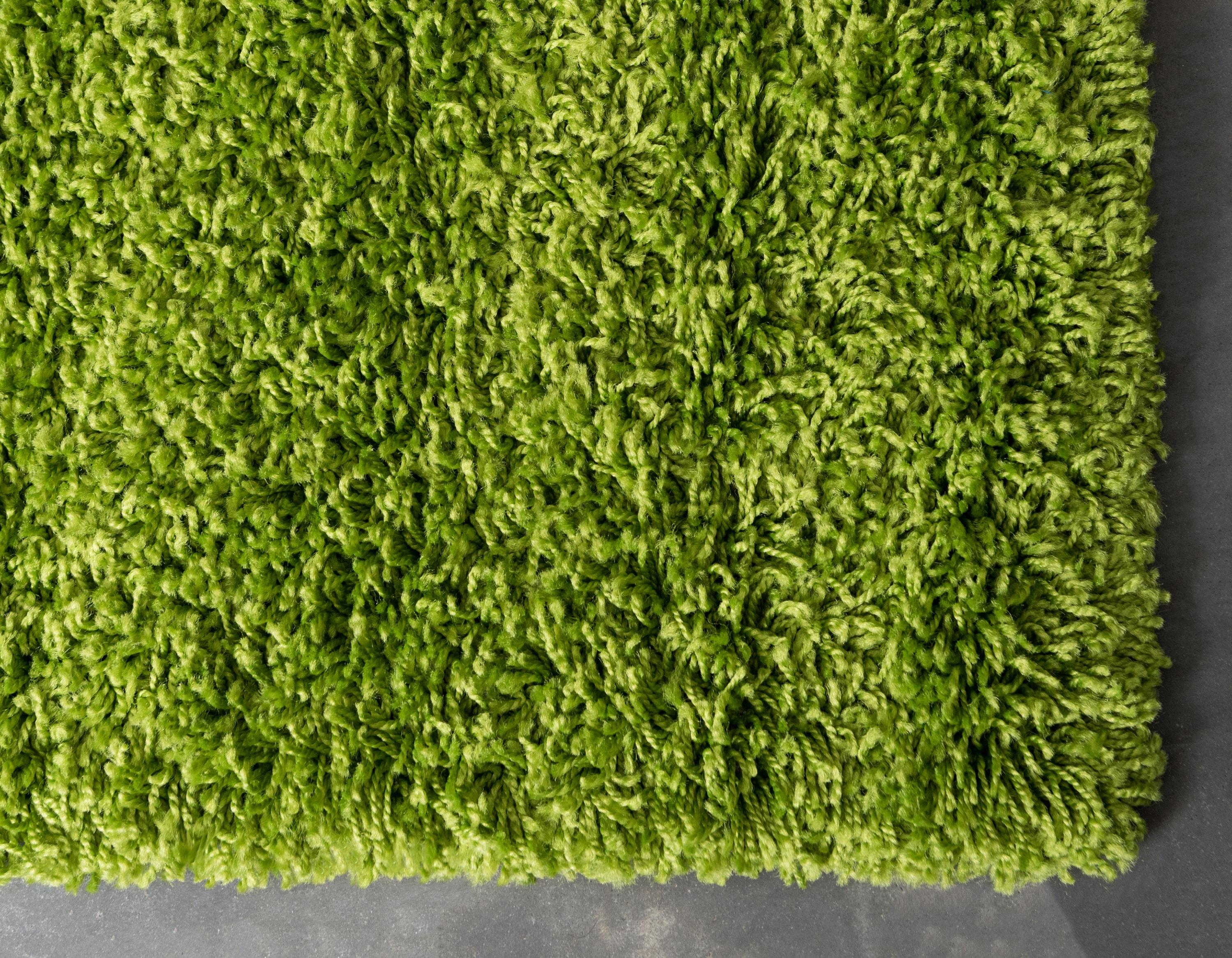 Unique Loom 4' 1 x 6' 1 Solid Shag Grass Green Area Rug