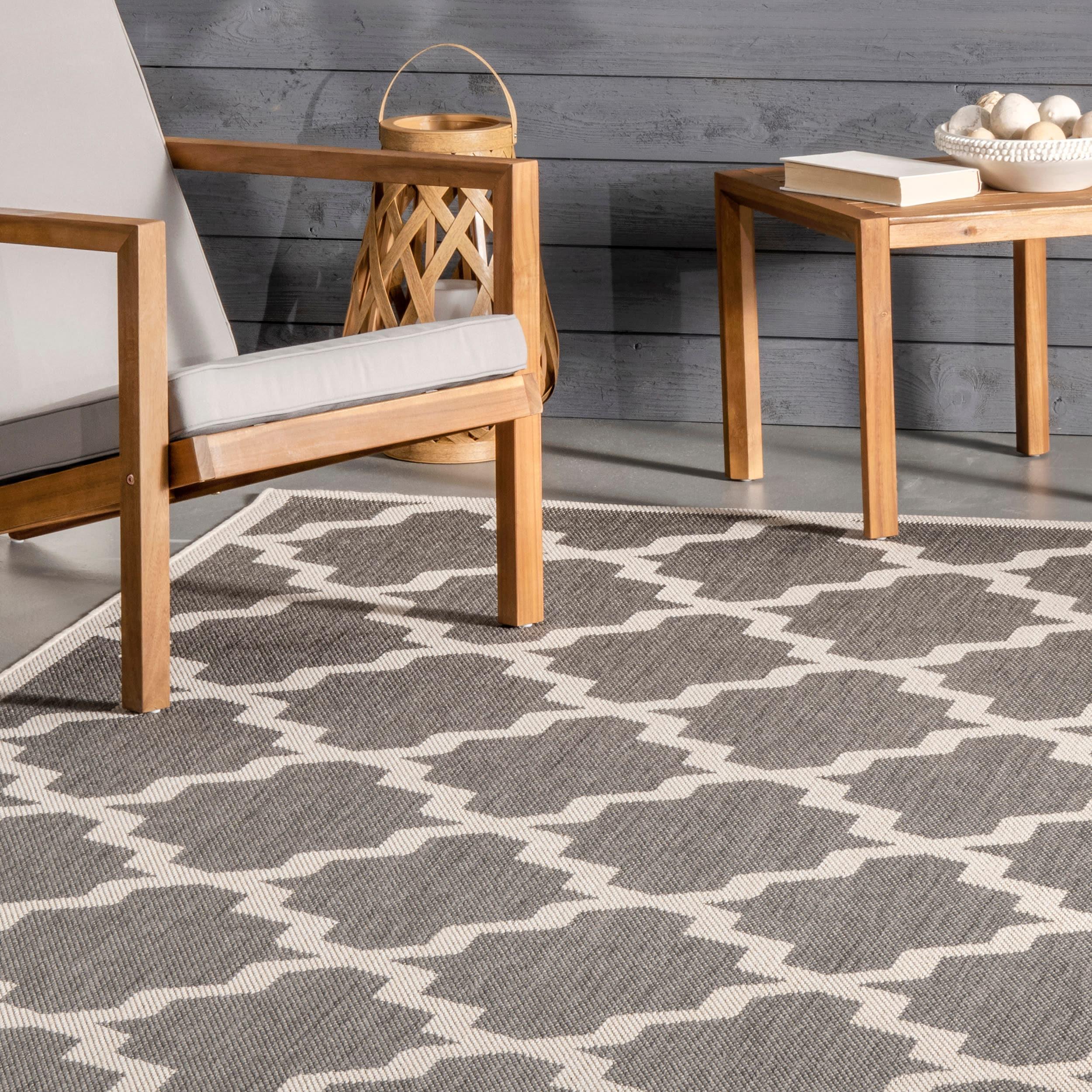 Nuloom Gina Trellis Oval 5x8 Indoor/Outdoor Area Rug for Living Room Patio Deck Front Porch Kitchen, Grey/Beige