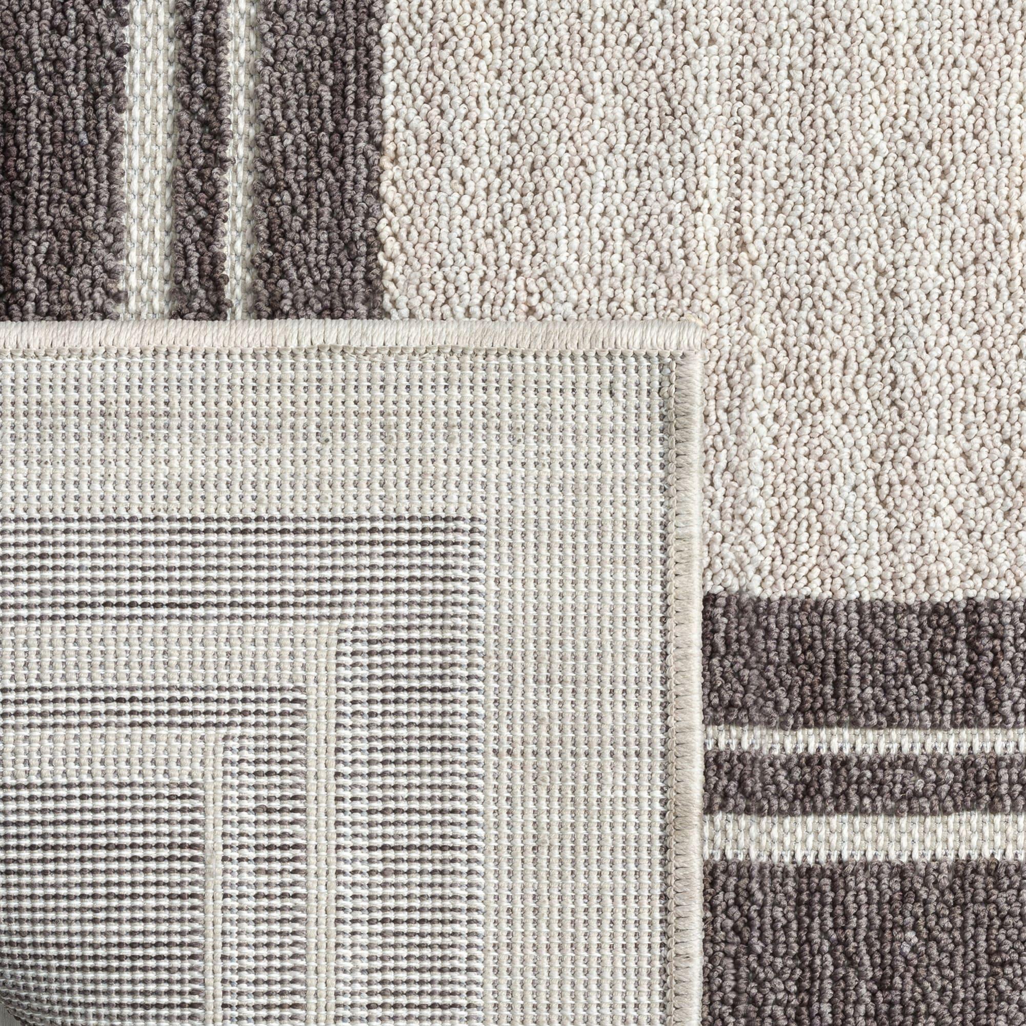 Wyatt Ivory/Gray 5 ft. x 7 ft. Bordered High-Low Yarn Indoor/Outdoor Area Rug