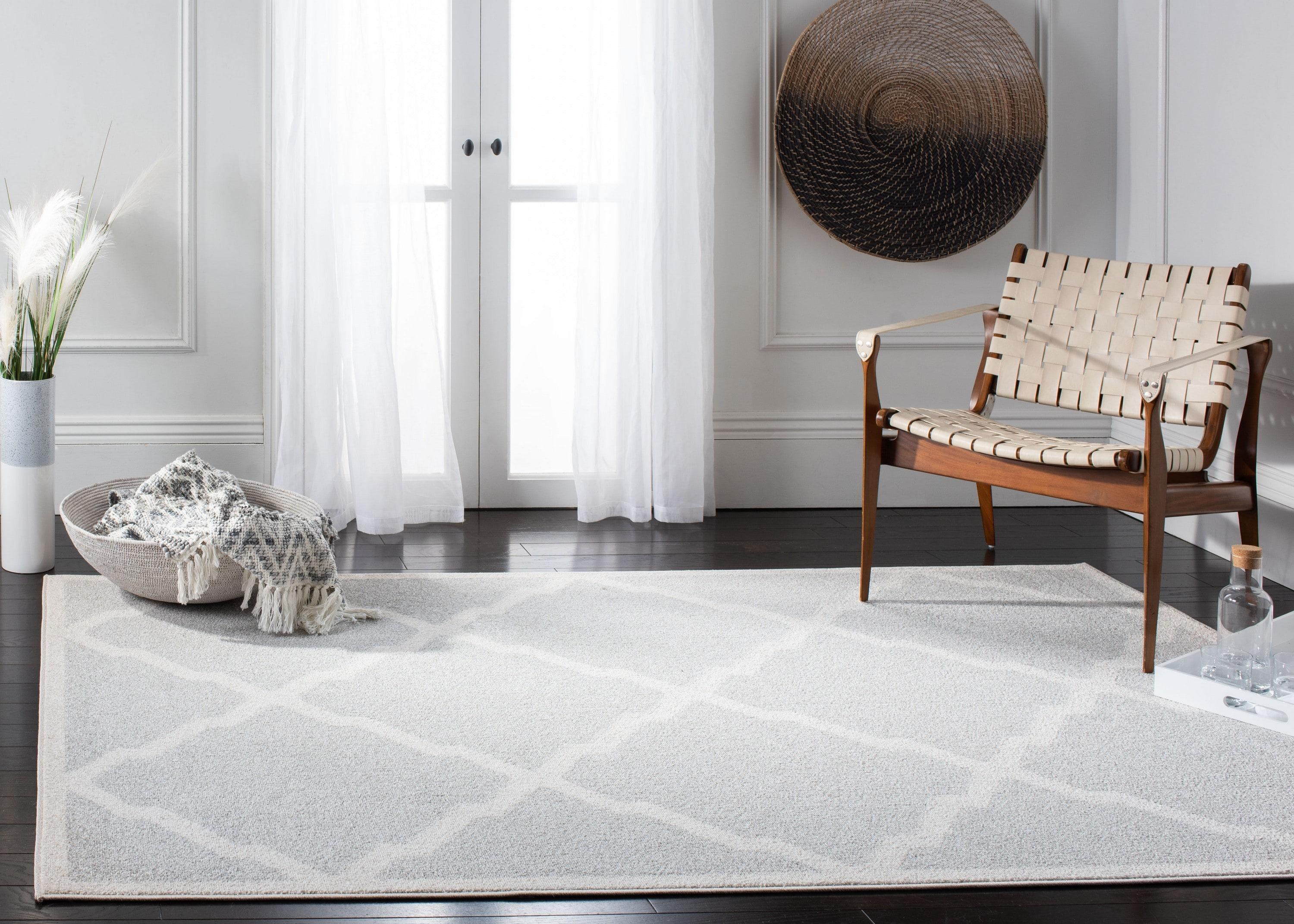 Amherst AMT421 Power Loomed Indoor Area Rug - Light Grey/Beige - 4'x6' - Safavieh