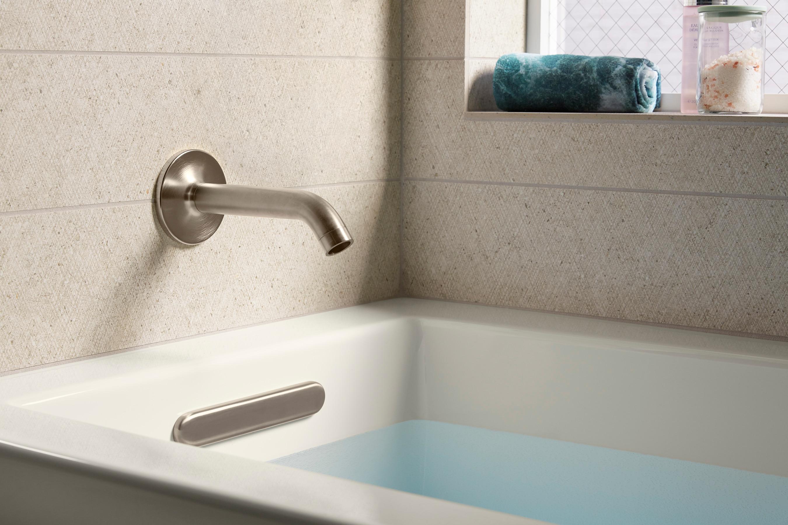 Clearflo Slotted 1.5" Leg Tub Drain with Overflow