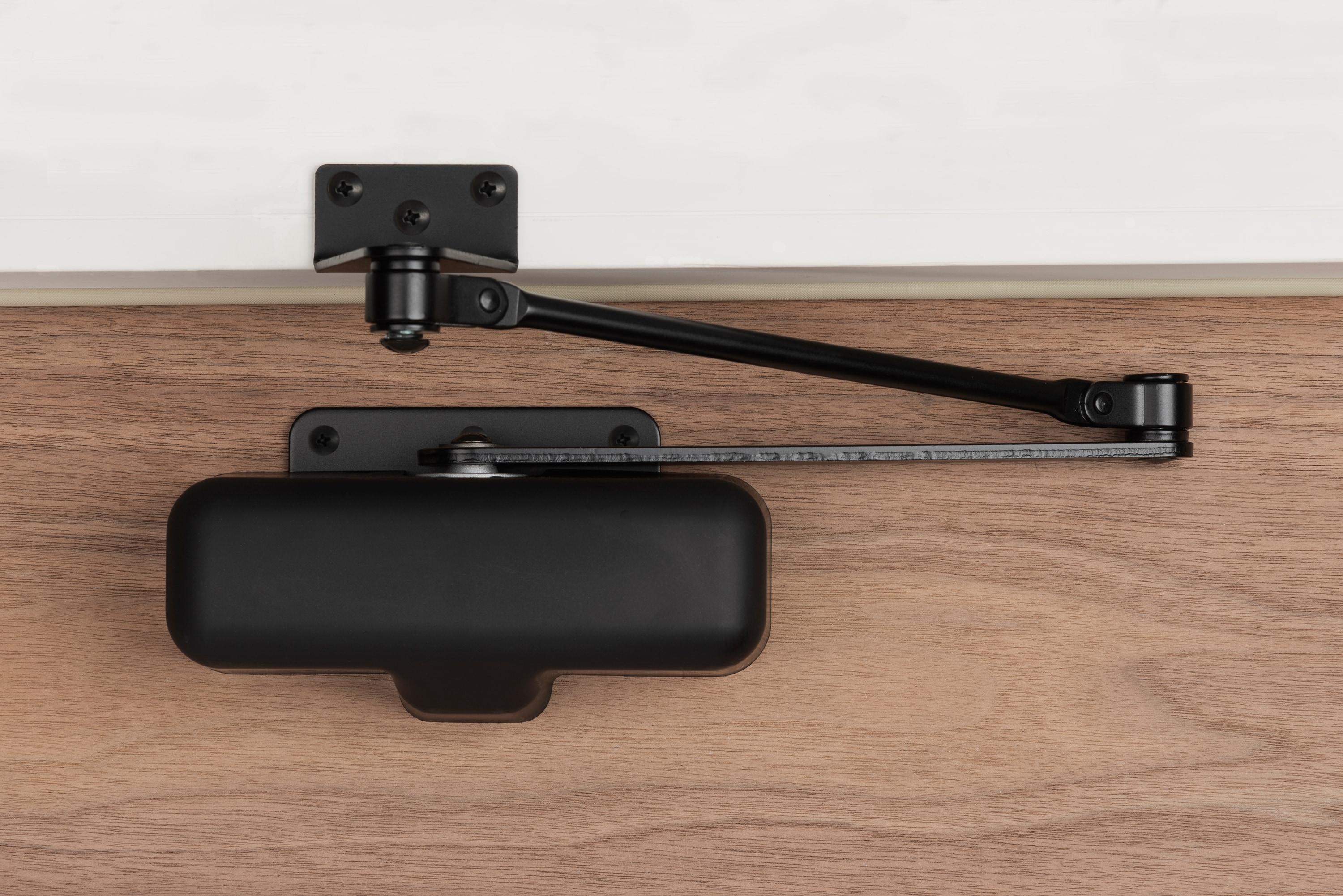 Brinks BC4010 Hydraulic Door Closer, Steel, Black