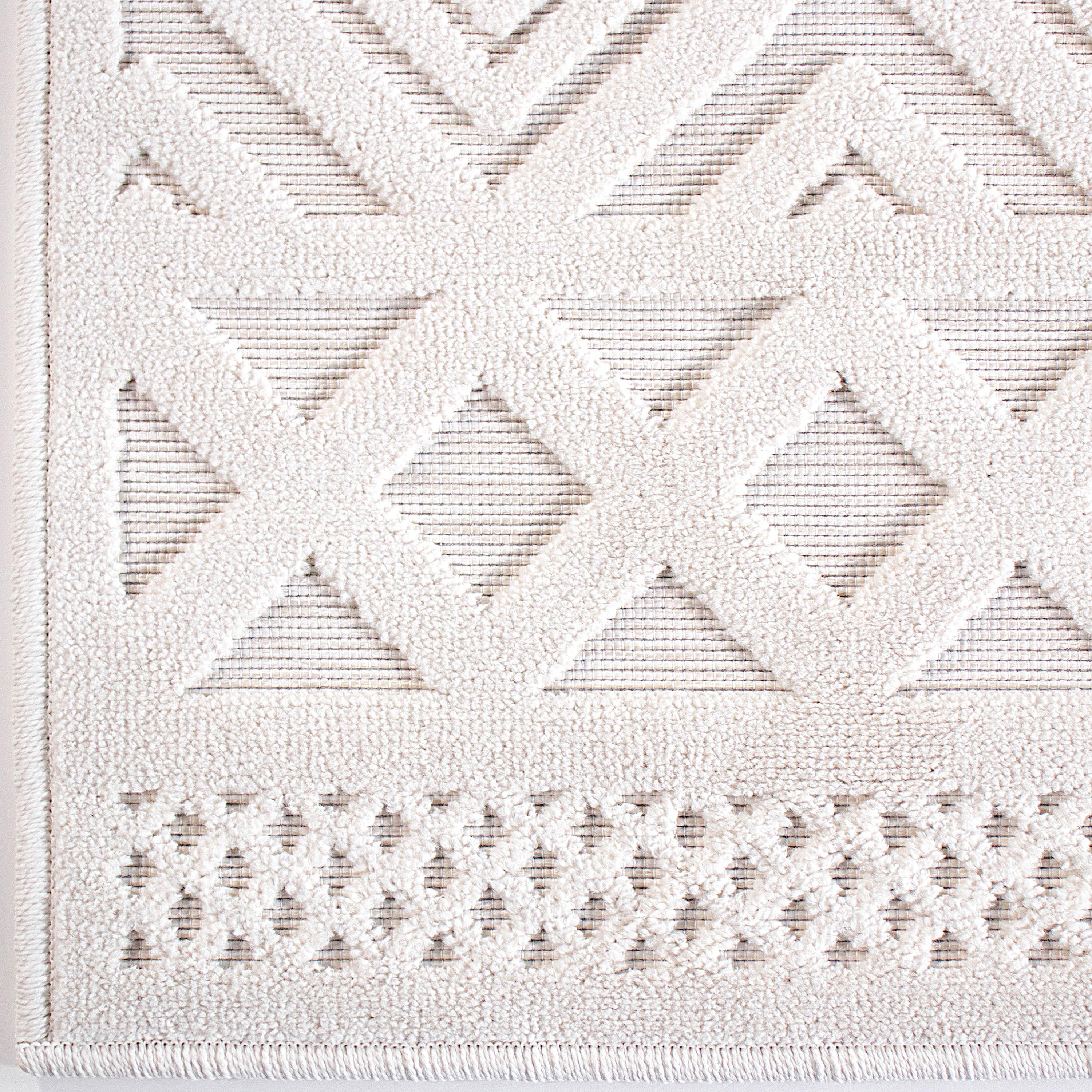 Better Homes & Gardens Diamond Coast Area Rug, 5'3" x 7'6"